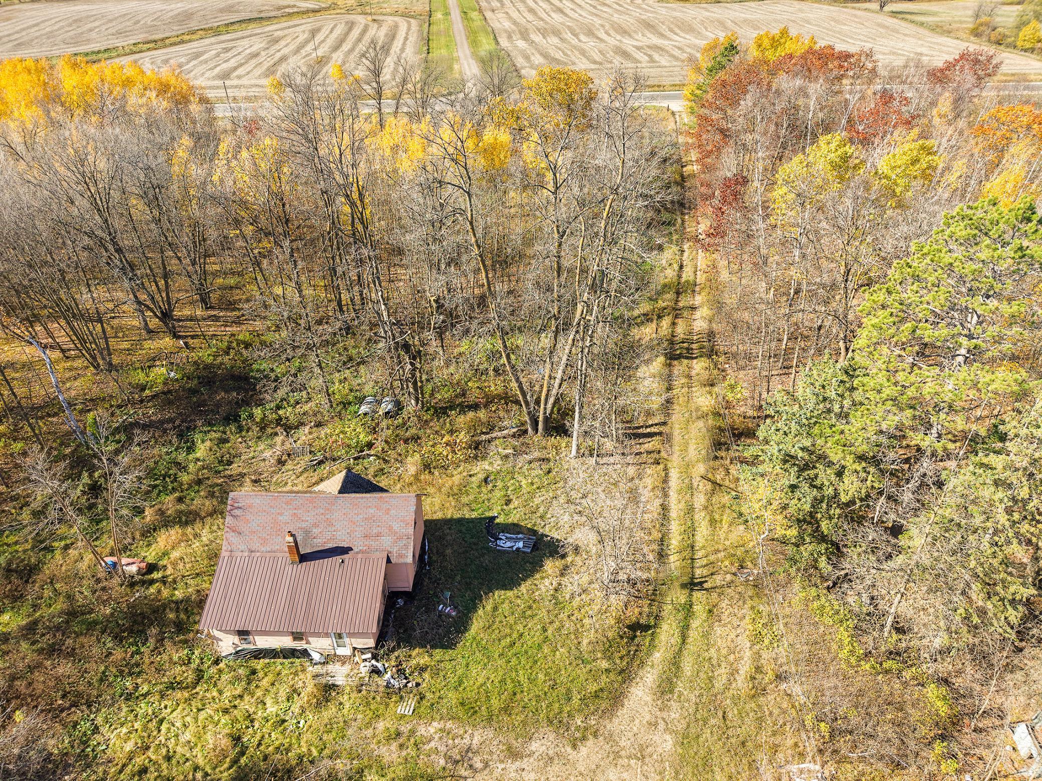 main property photo 9