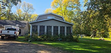 image of property with 3 Bed | 2 Bath | 1,600 Sqft