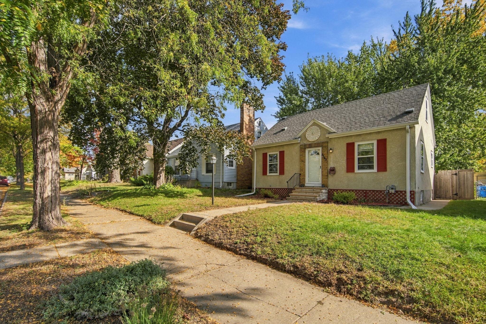 main property photo 3