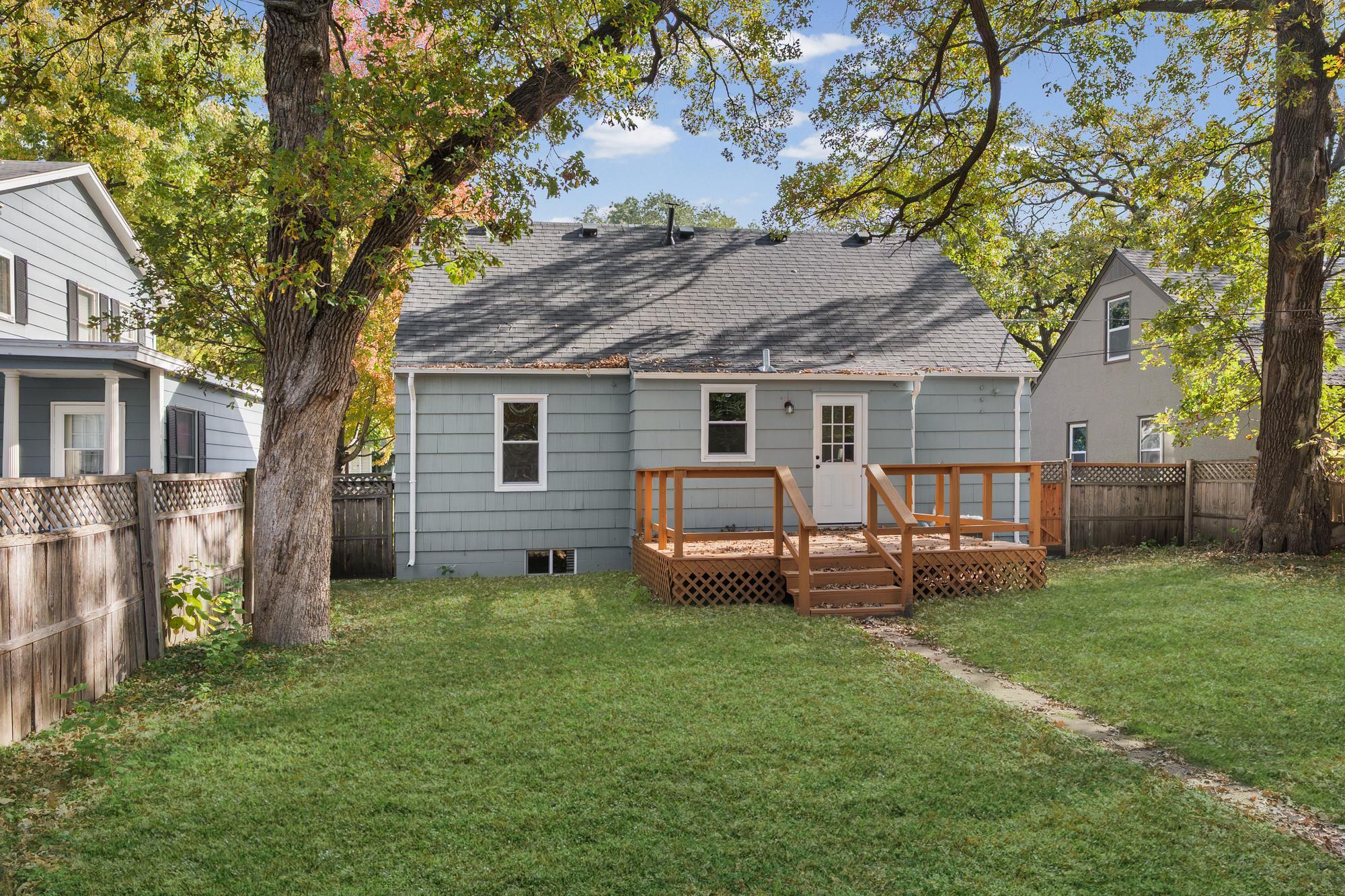 main property photo 45
