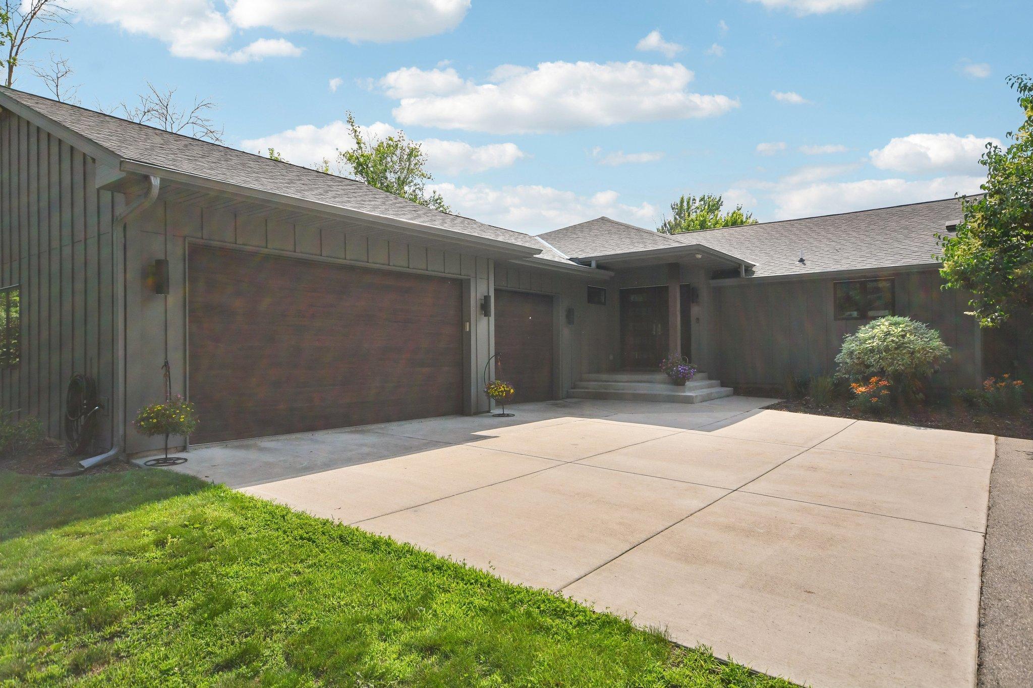 main property photo 120