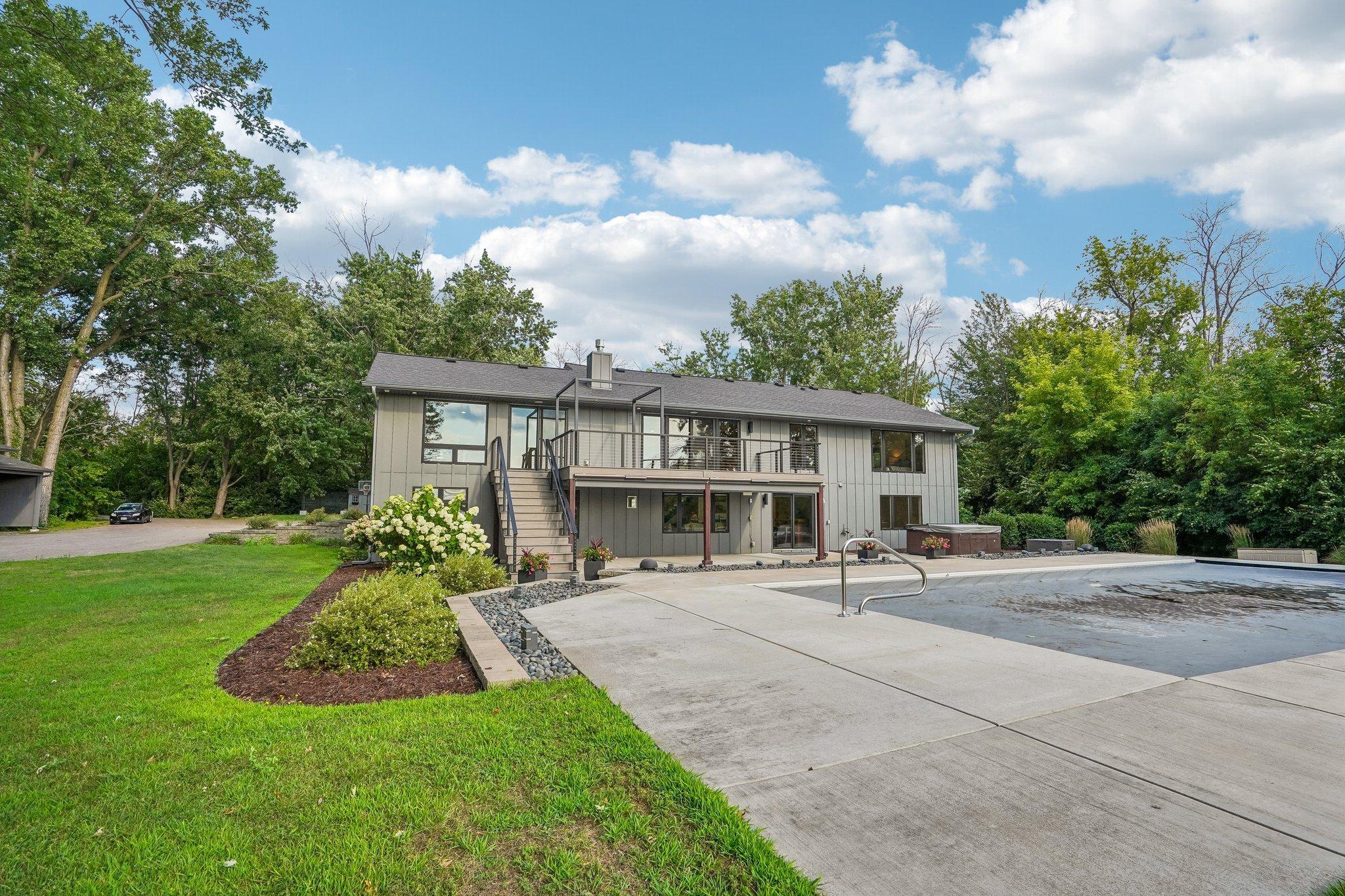 main property photo 66