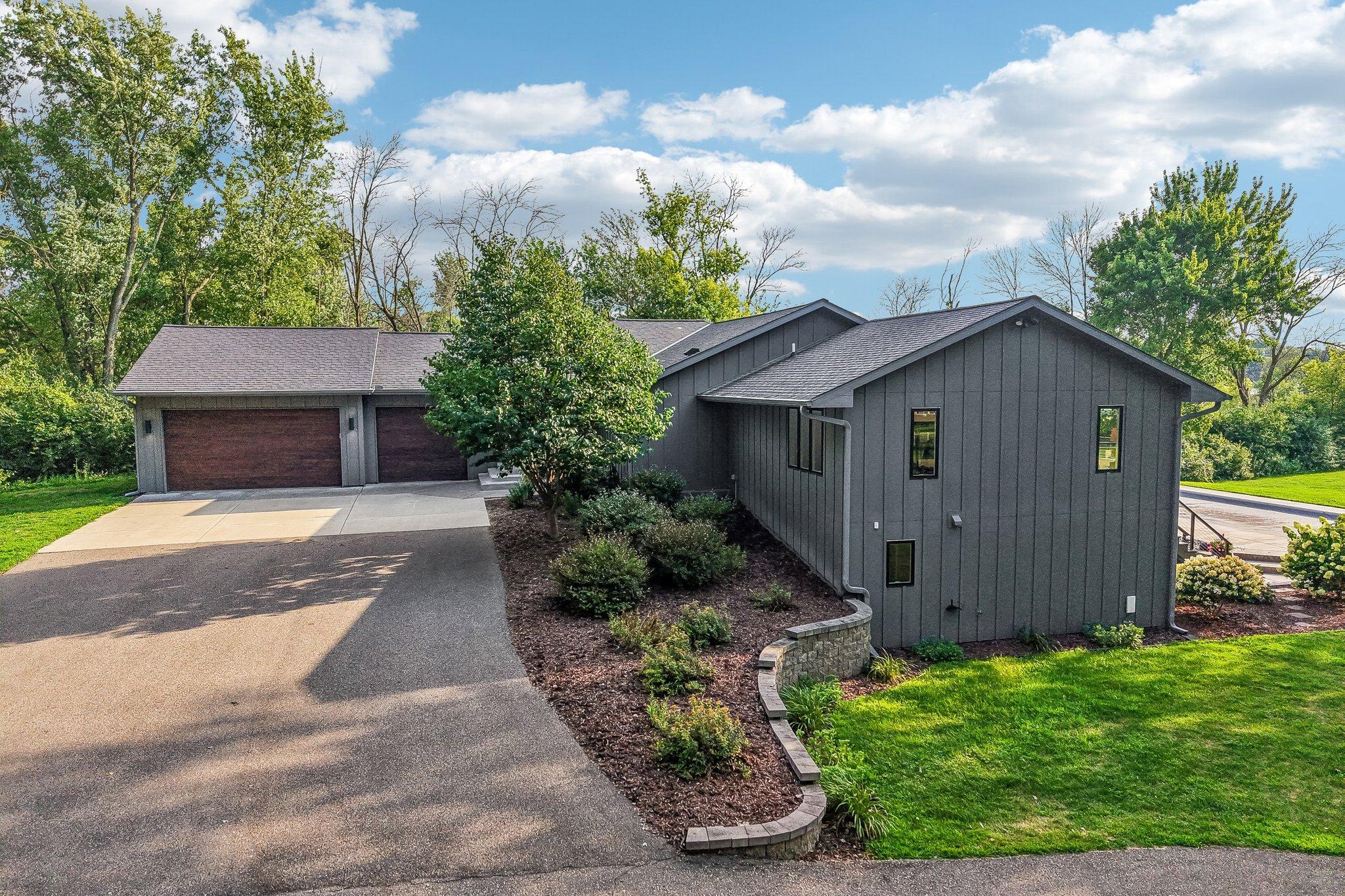 main property photo 81