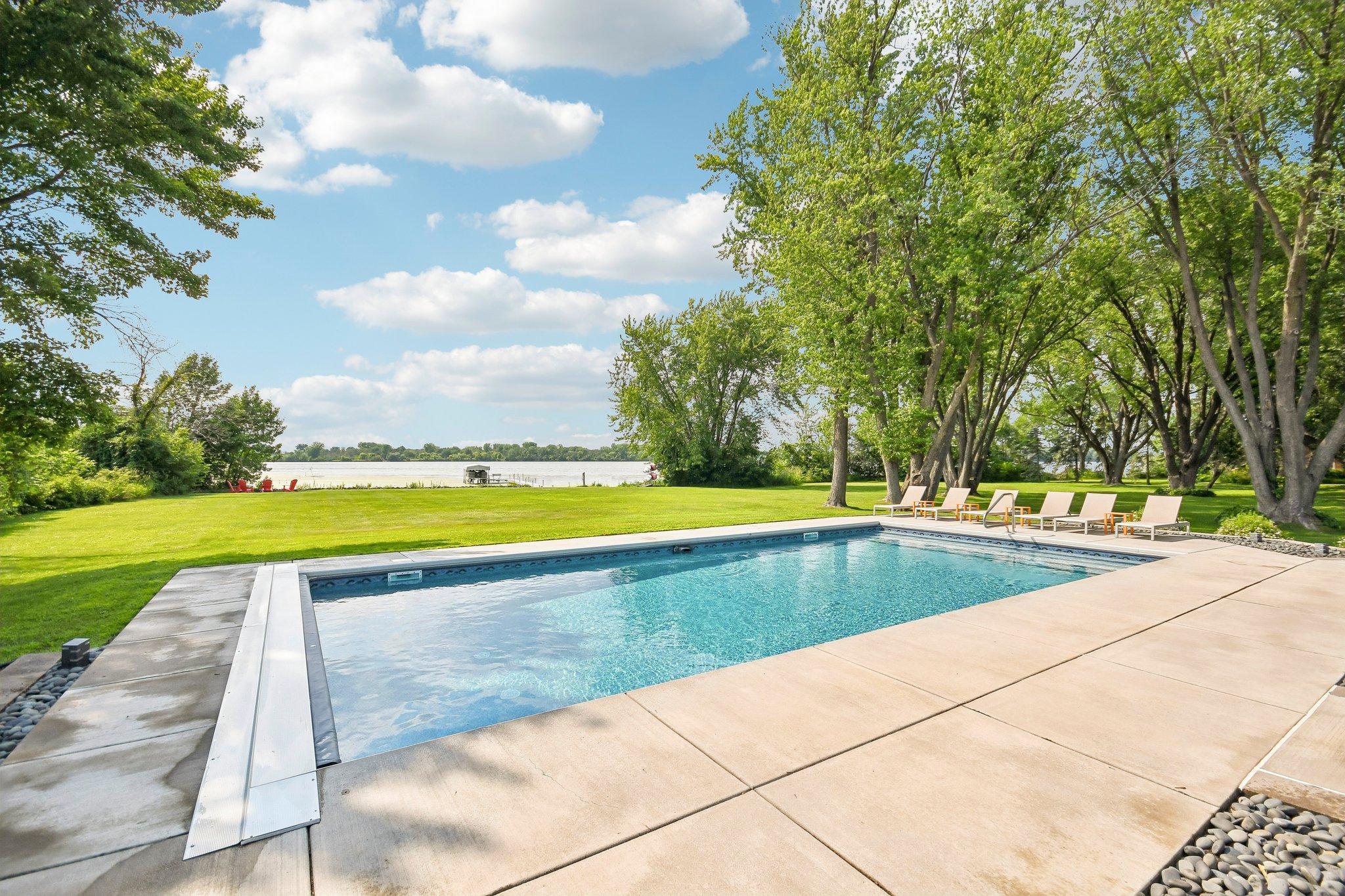 main property photo 98