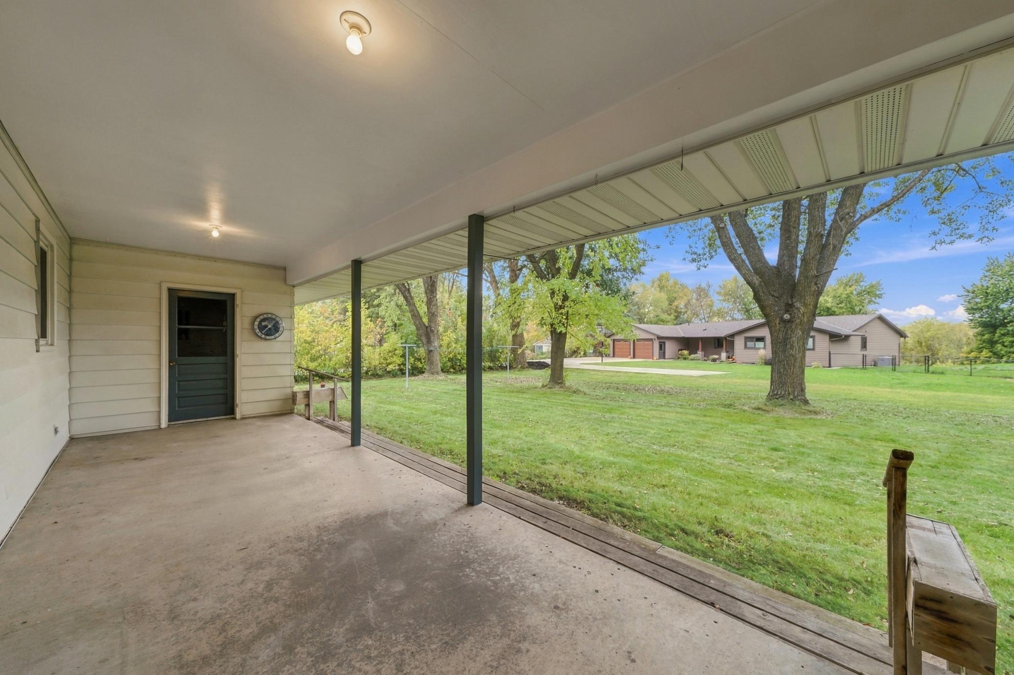 main property photo 41