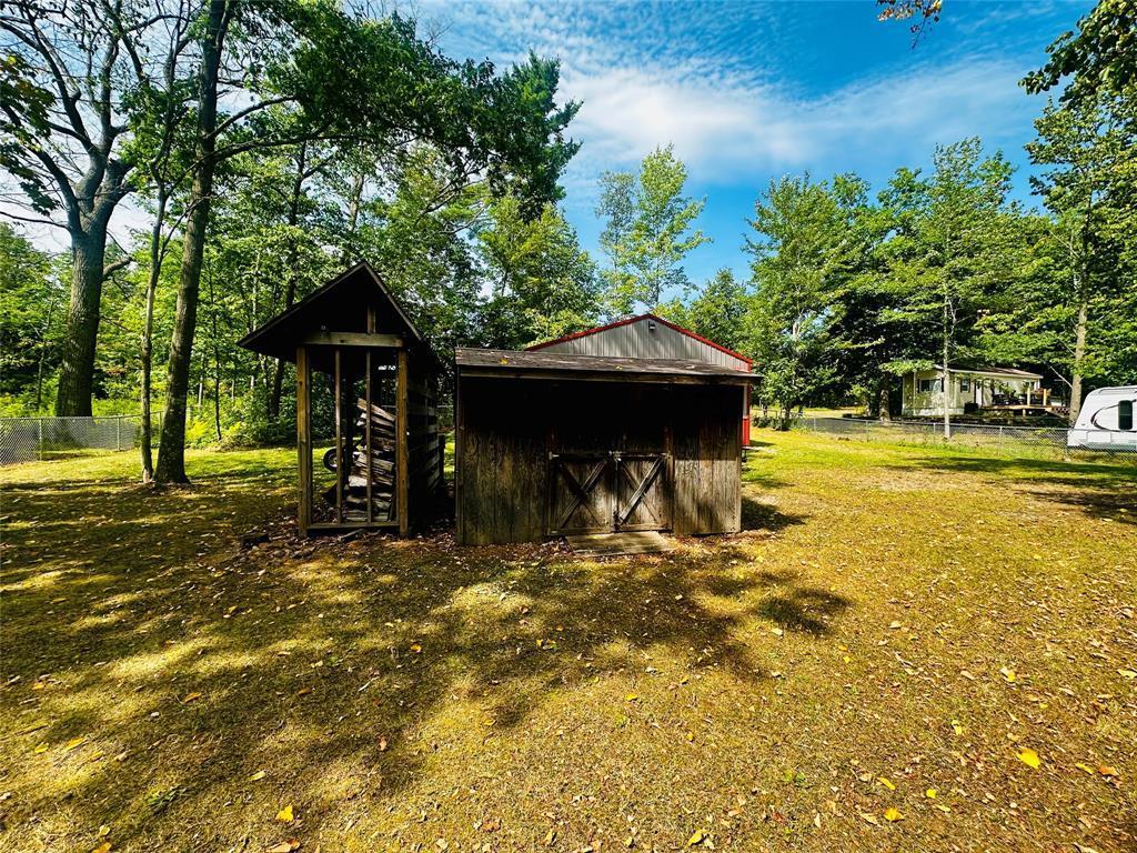 main property photo 44