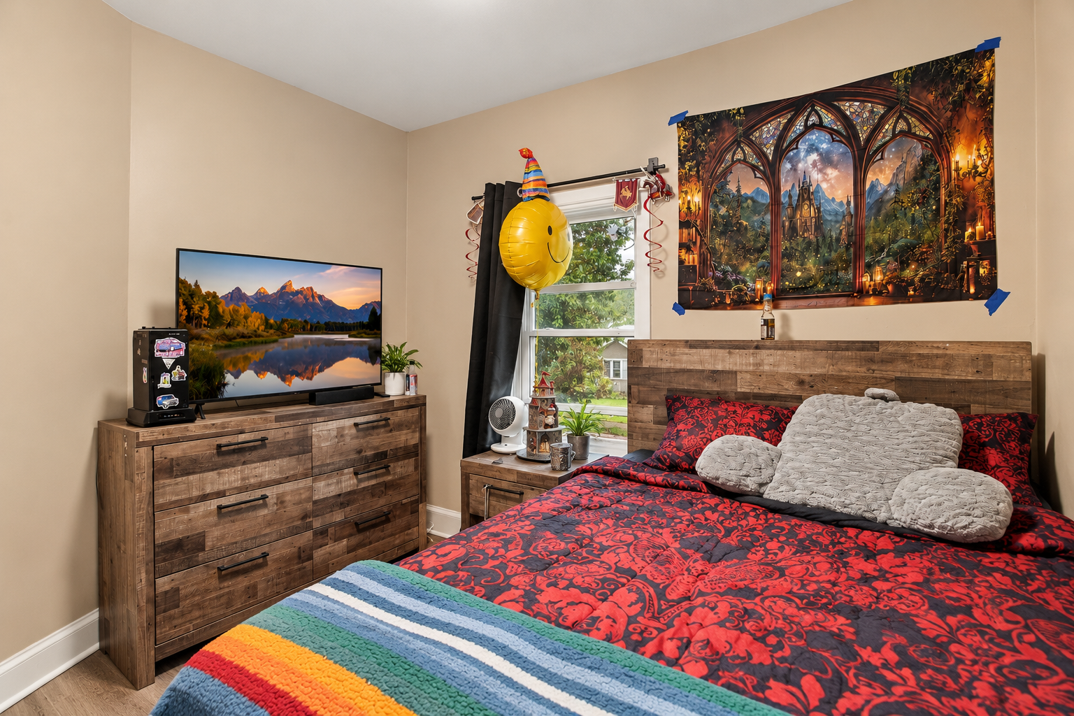 main property photo 13