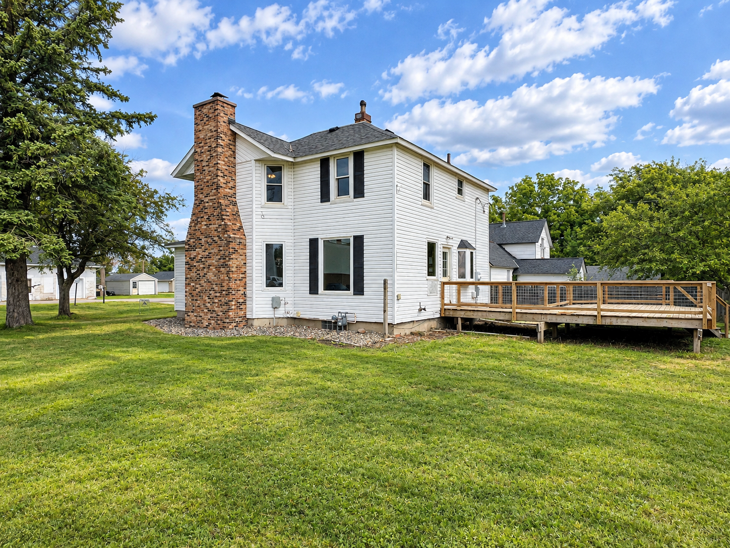 main property photo 2