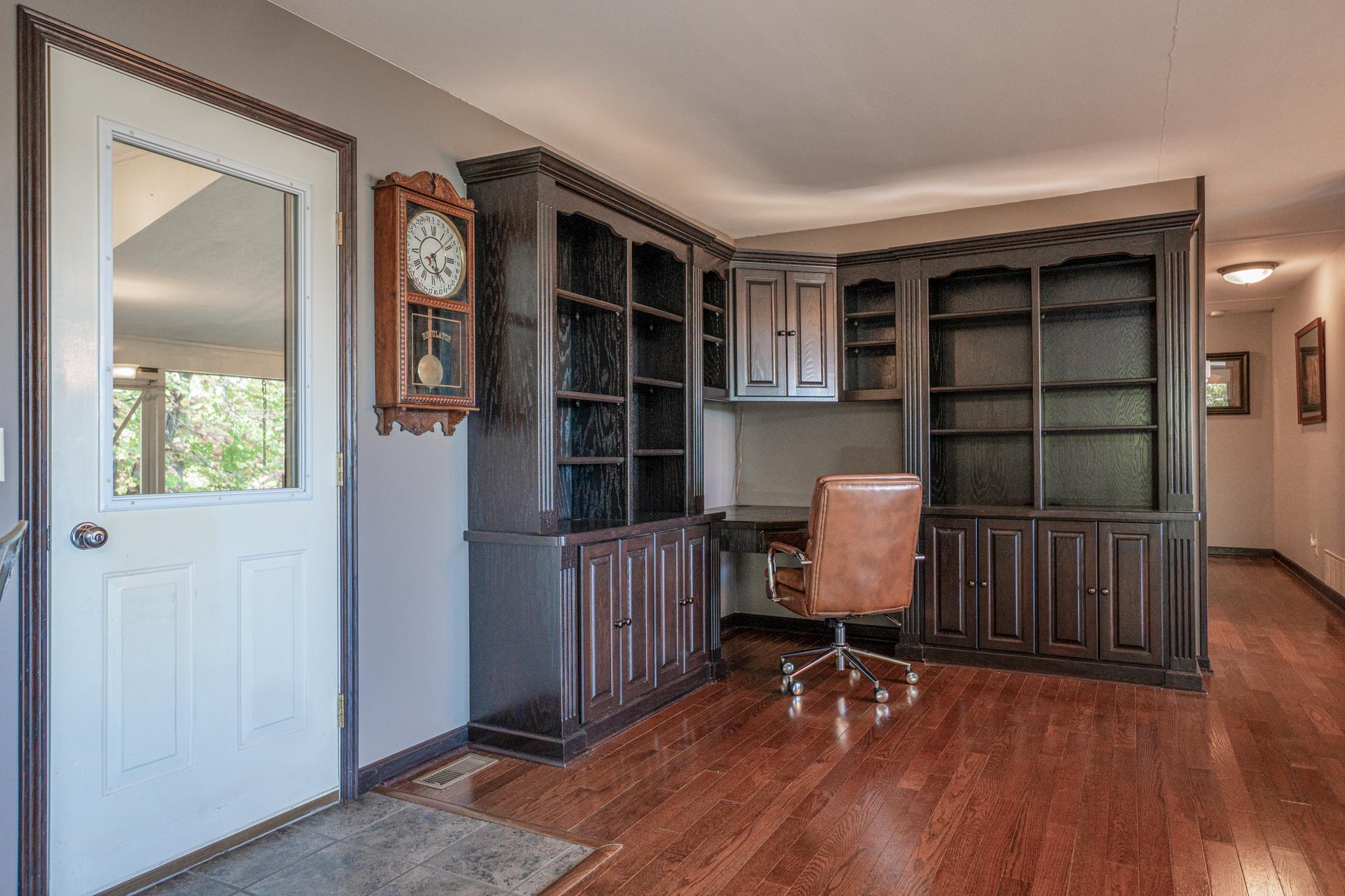 main property photo 18