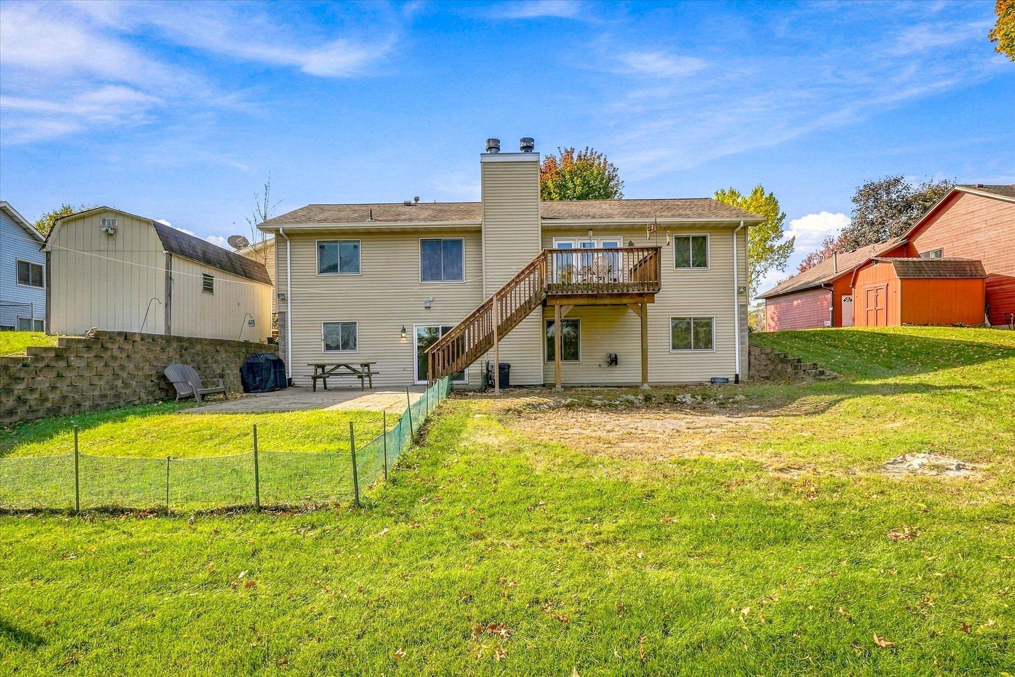 main property photo 35