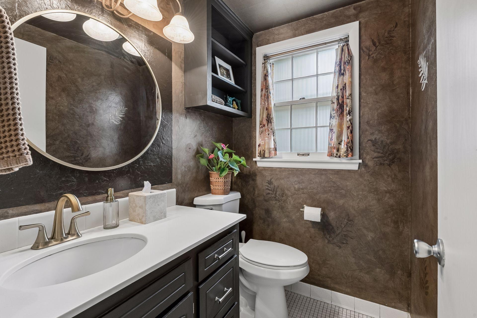main property photo 12