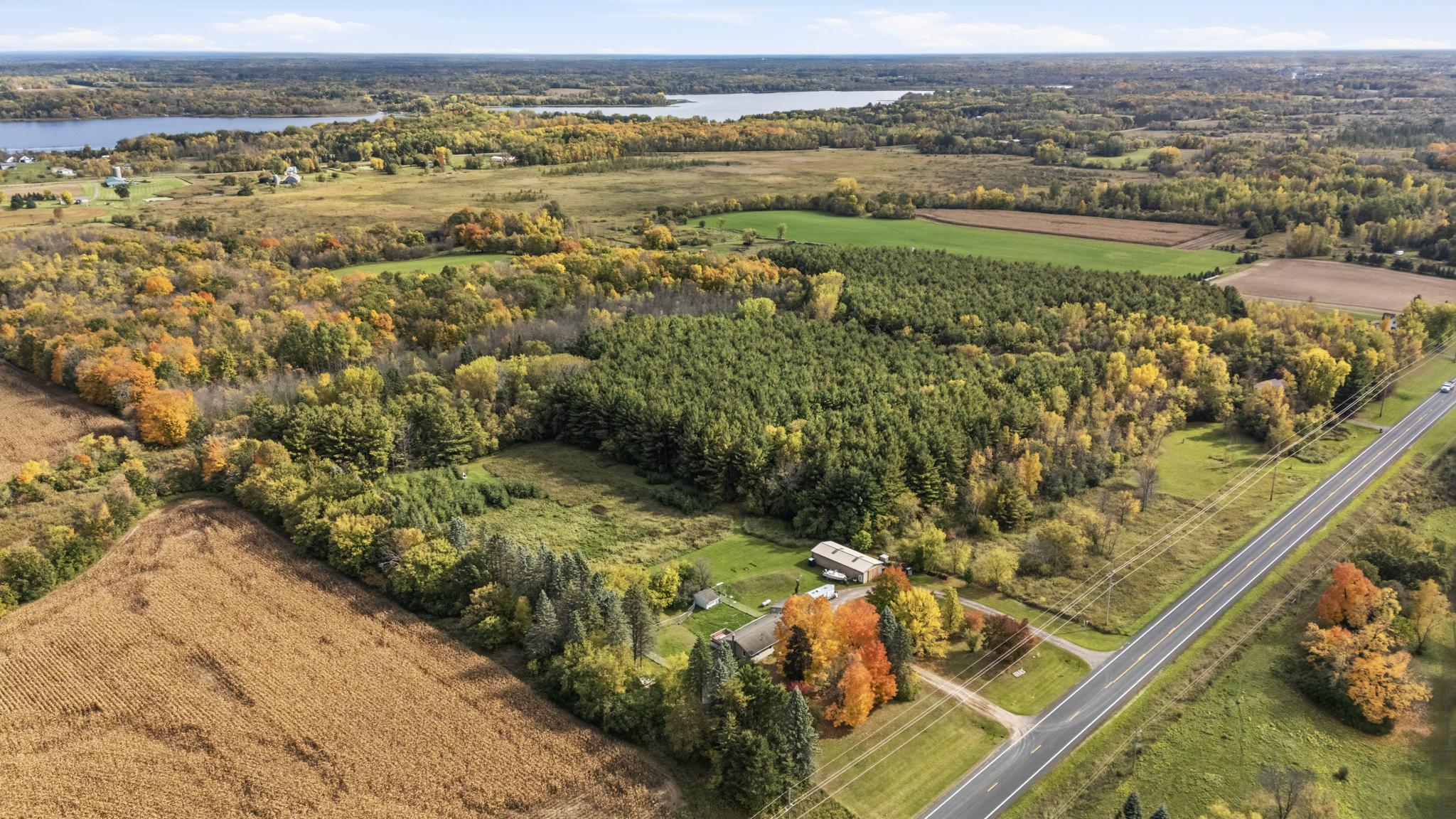 main property photo 41