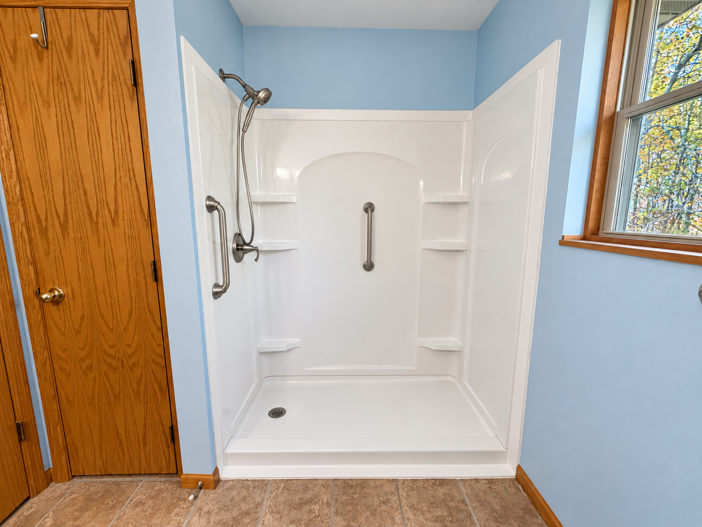 main property photo 39