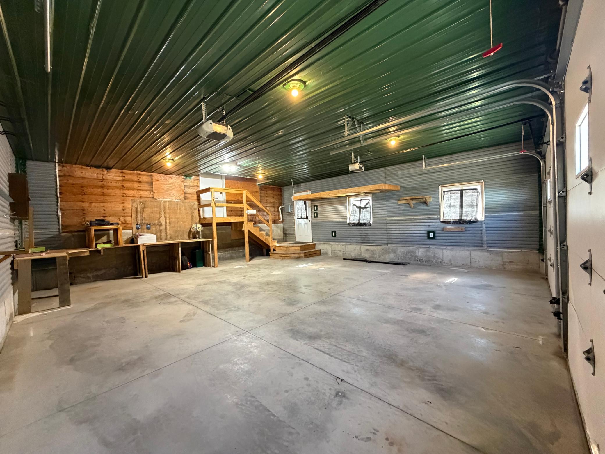main property photo 38