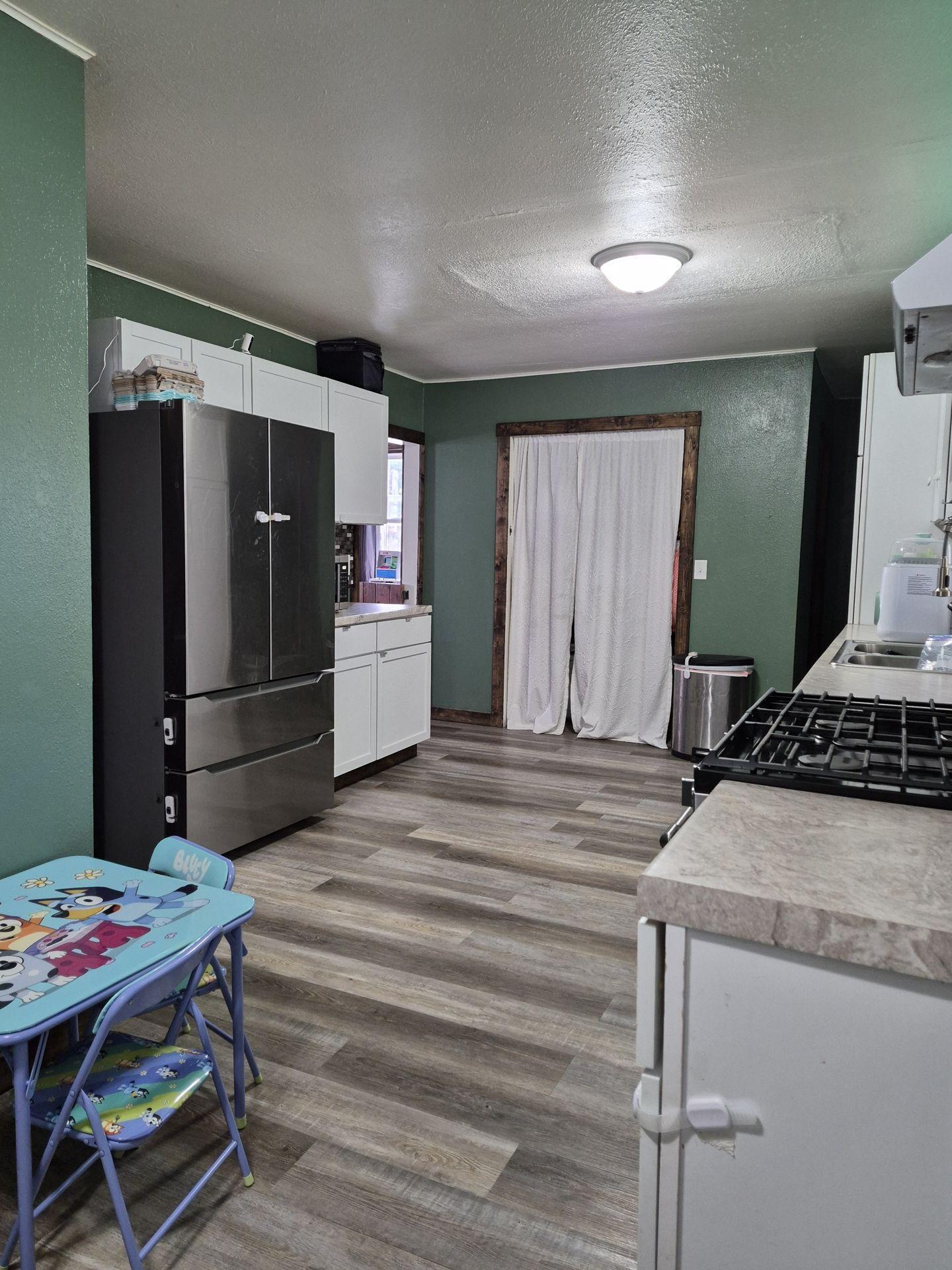 main property photo 7