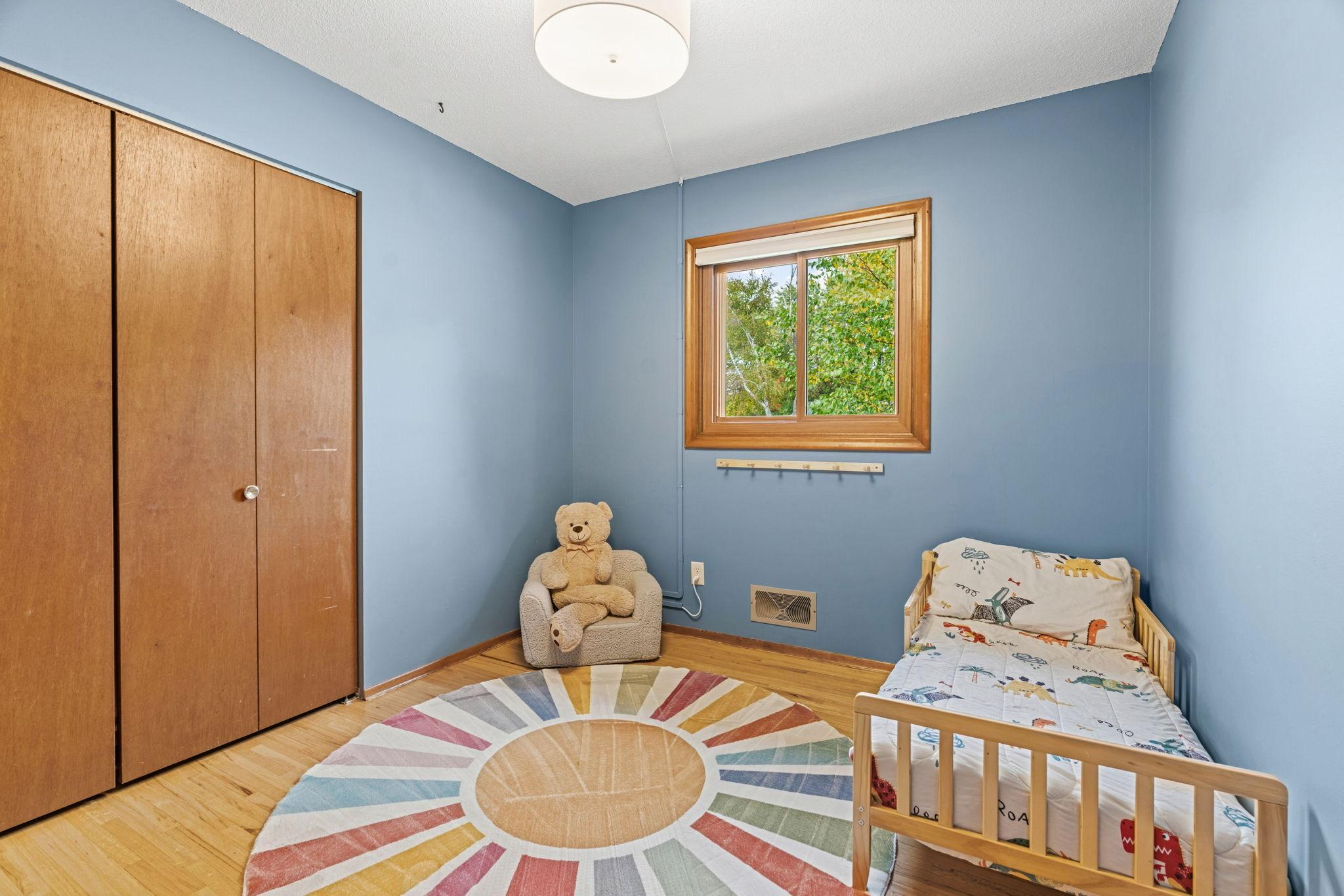main property photo 13