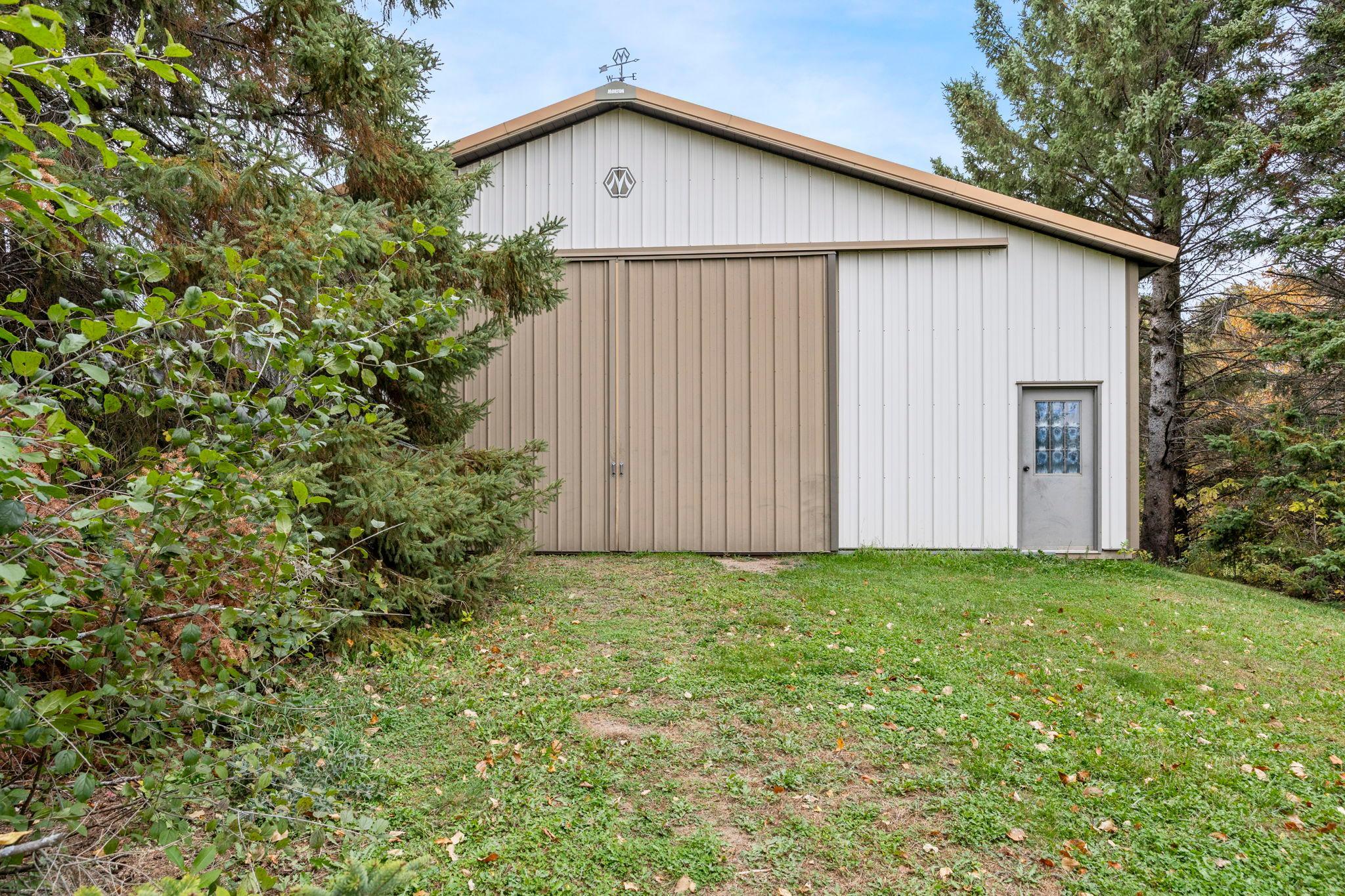 main property photo 43