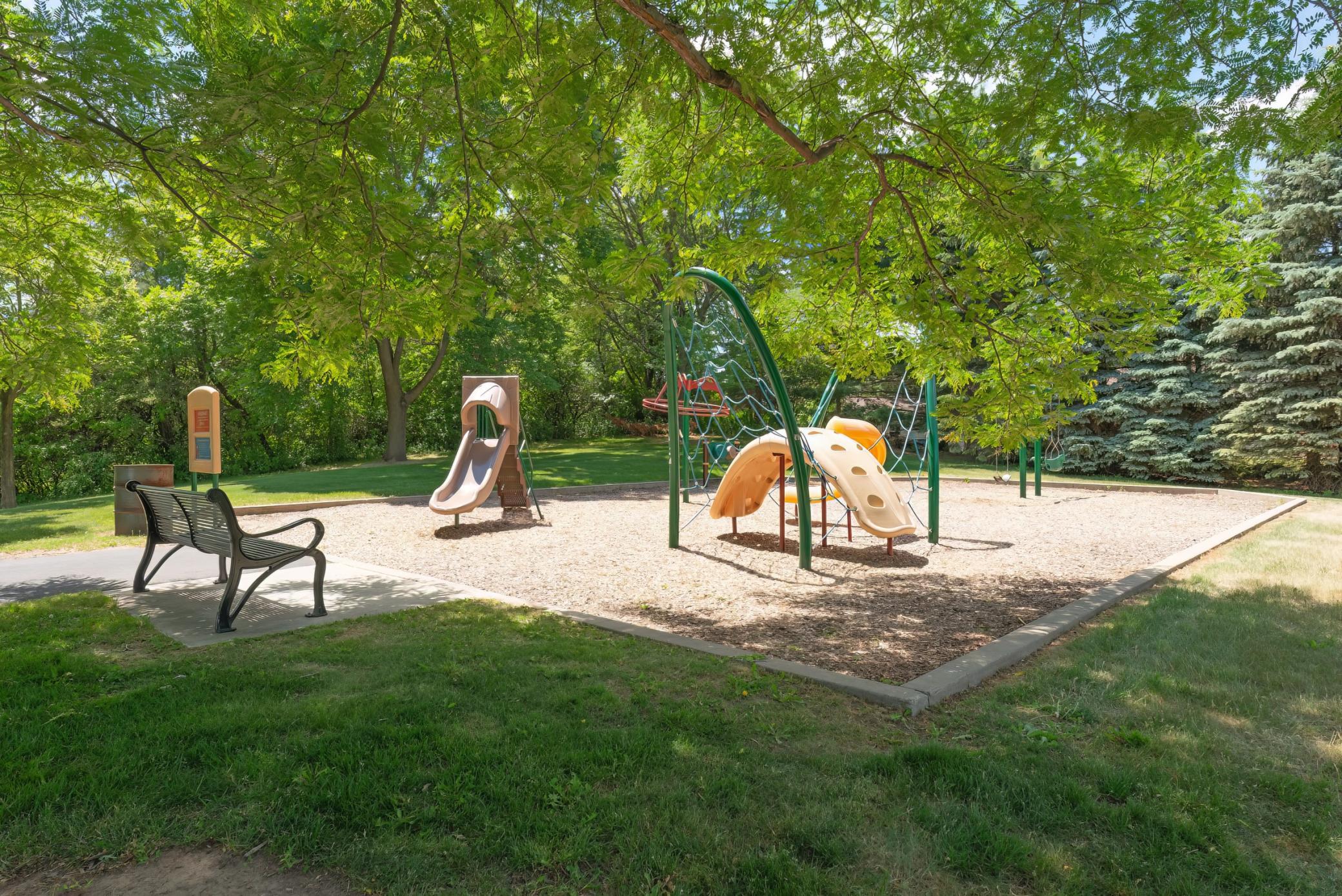 main property photo 36