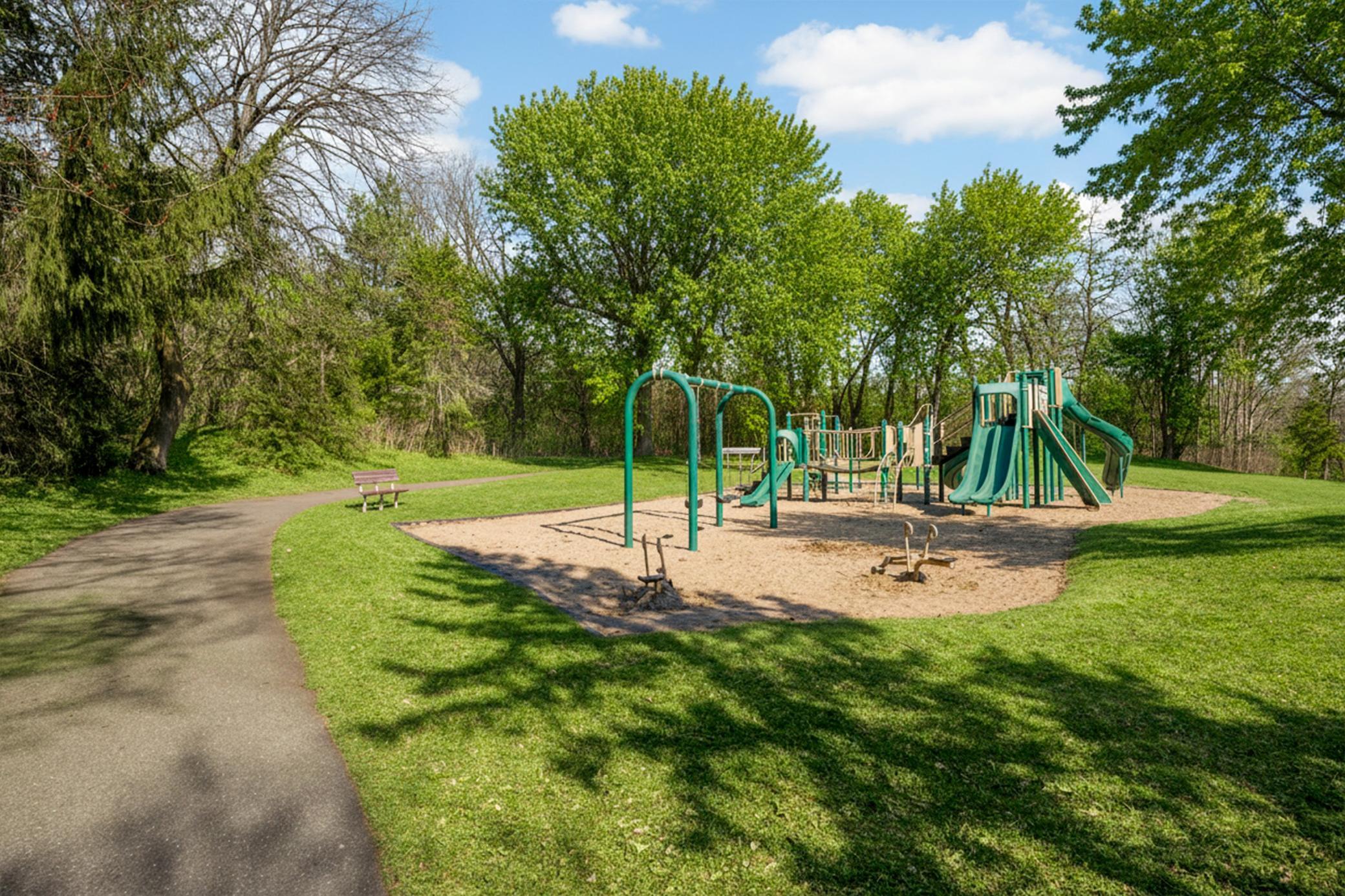 main property photo 32