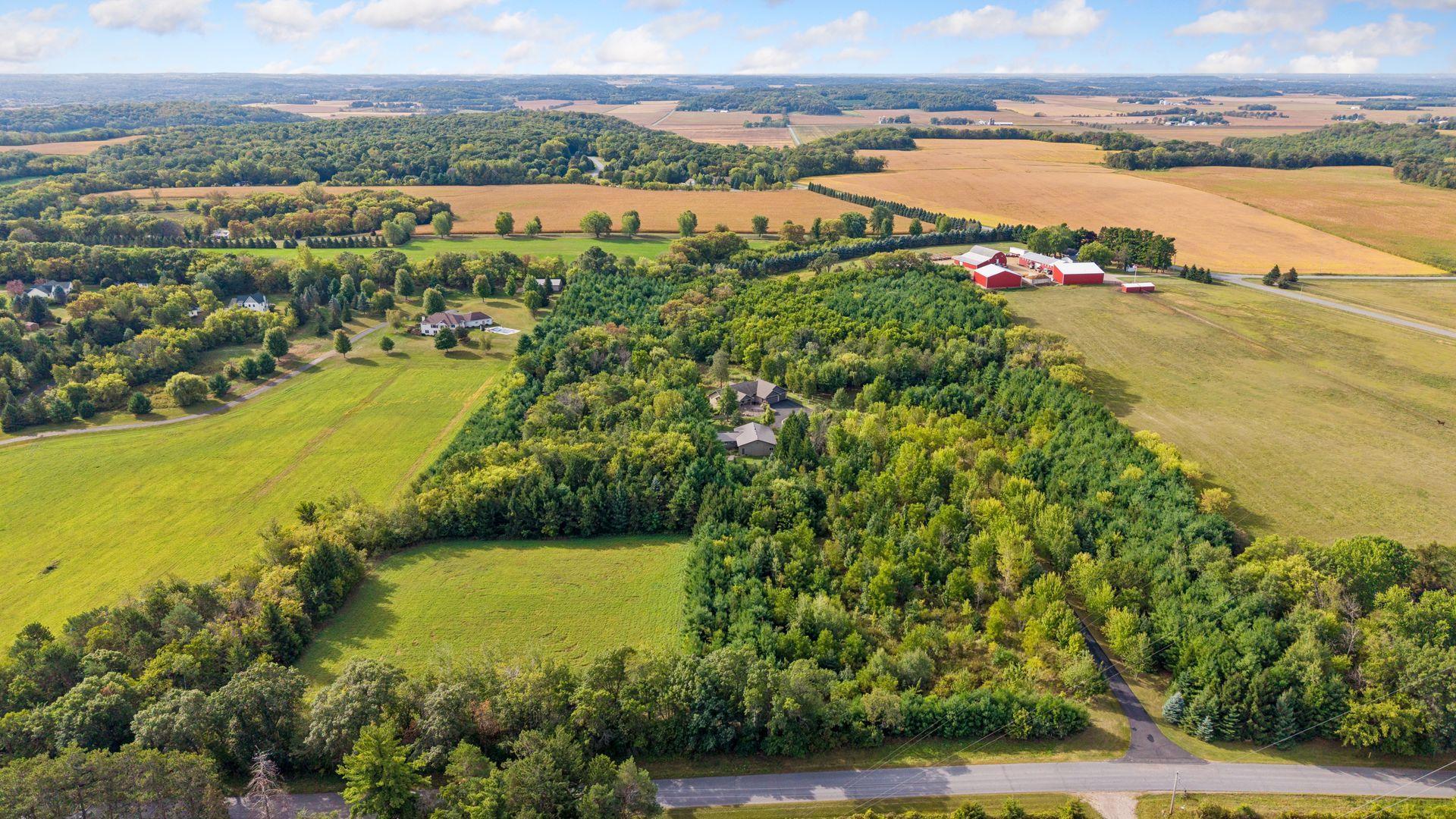 main property photo 7