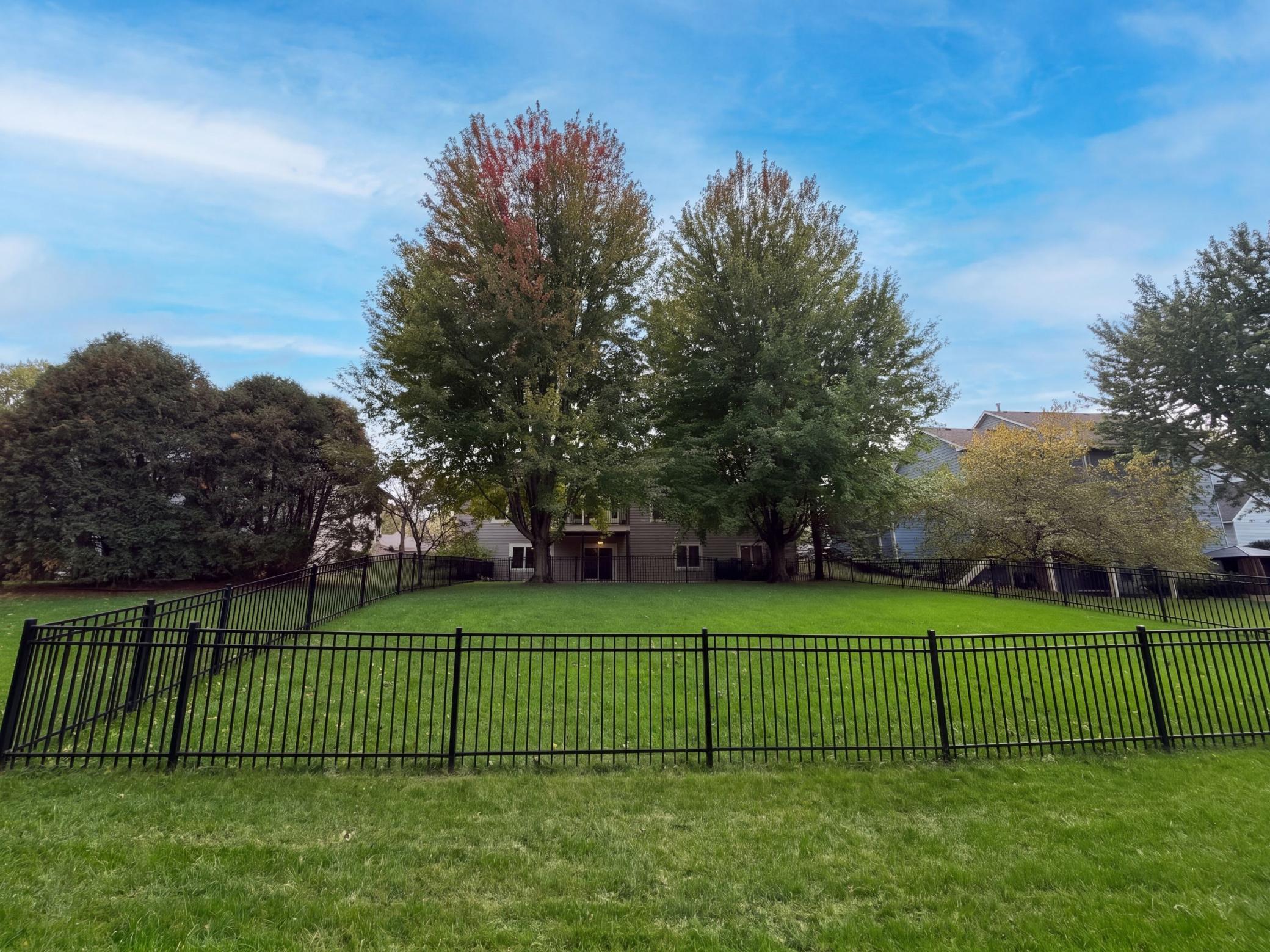 main property photo 31