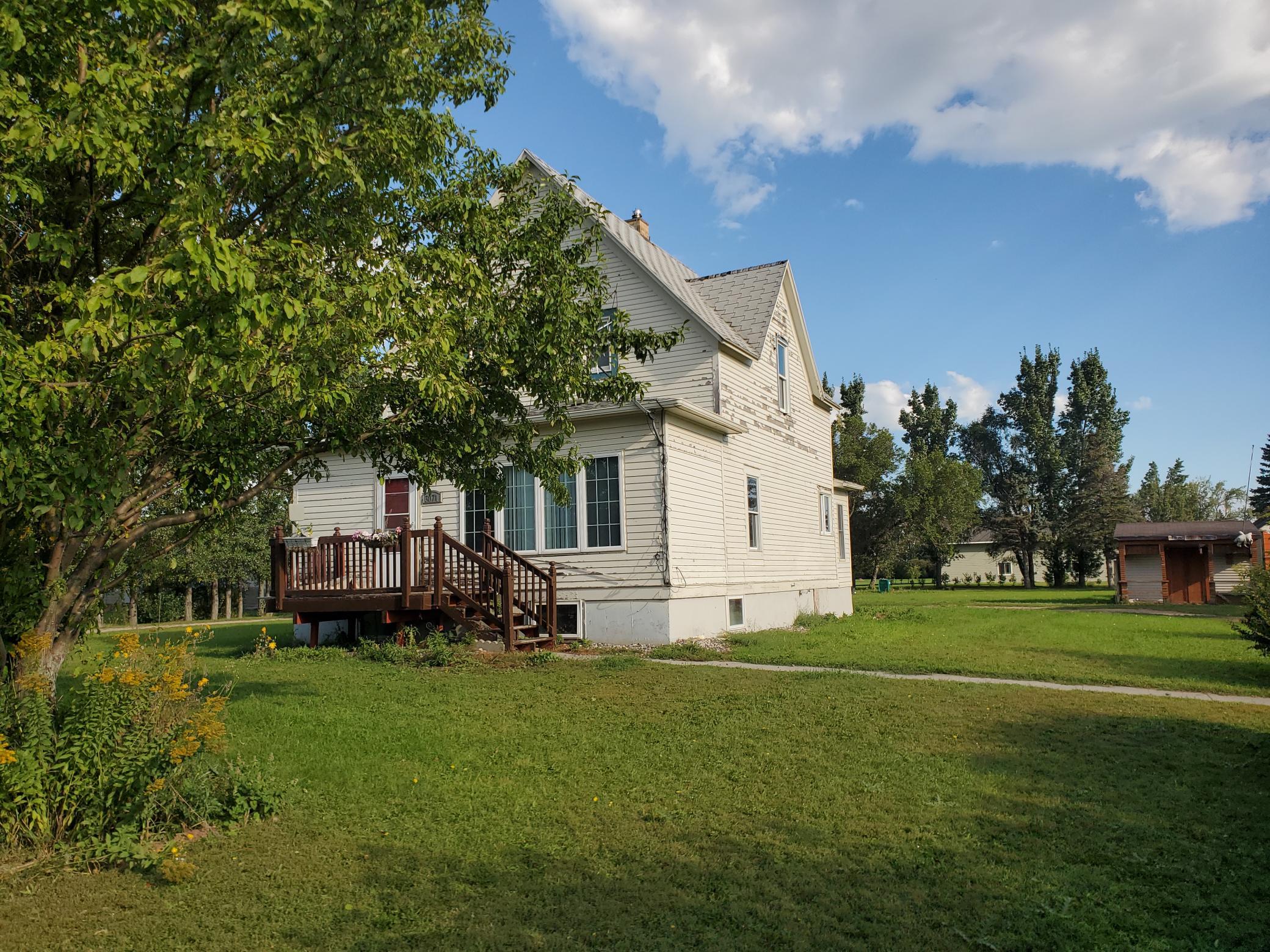 main property photo 3