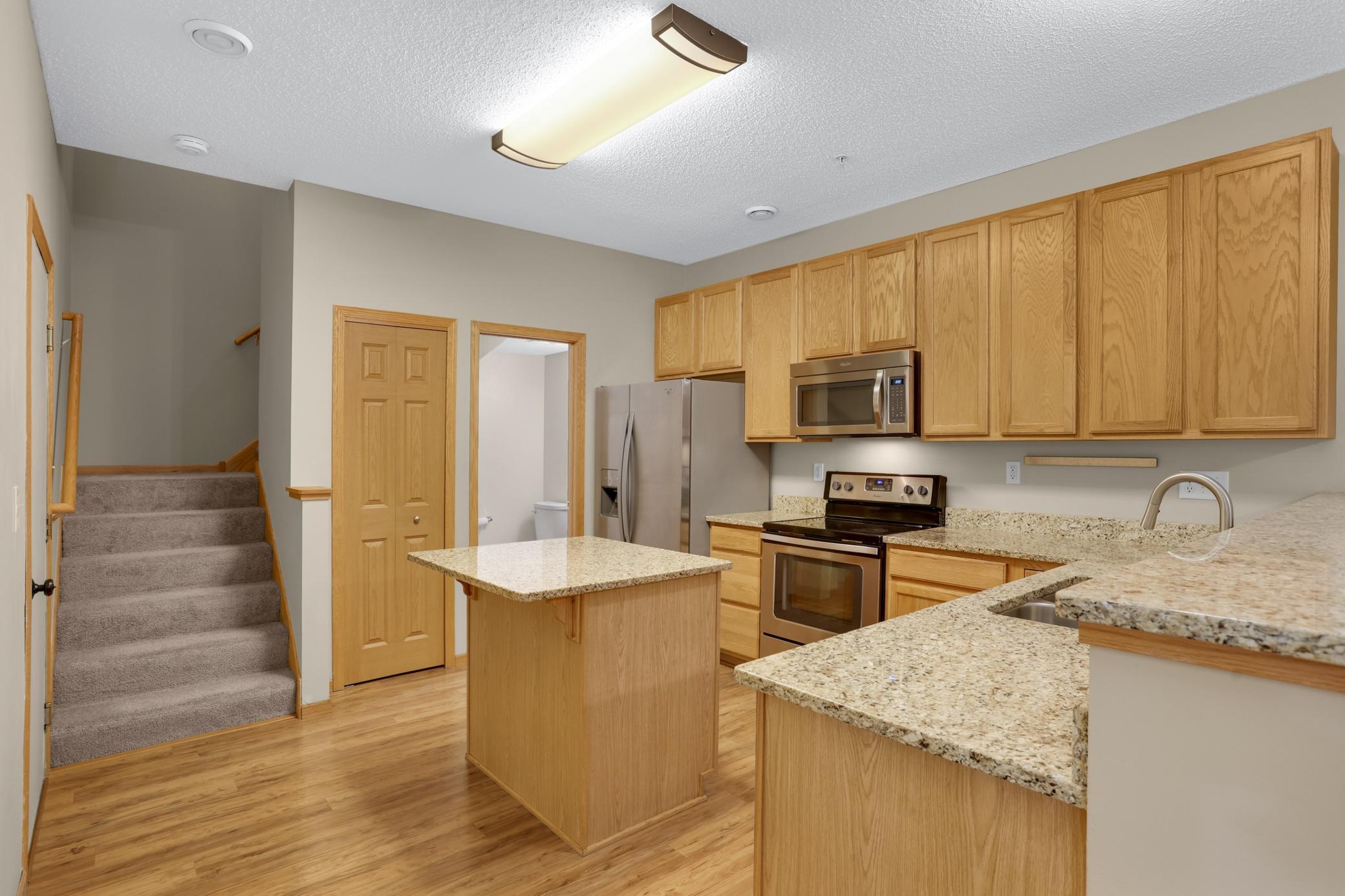 main property photo 15