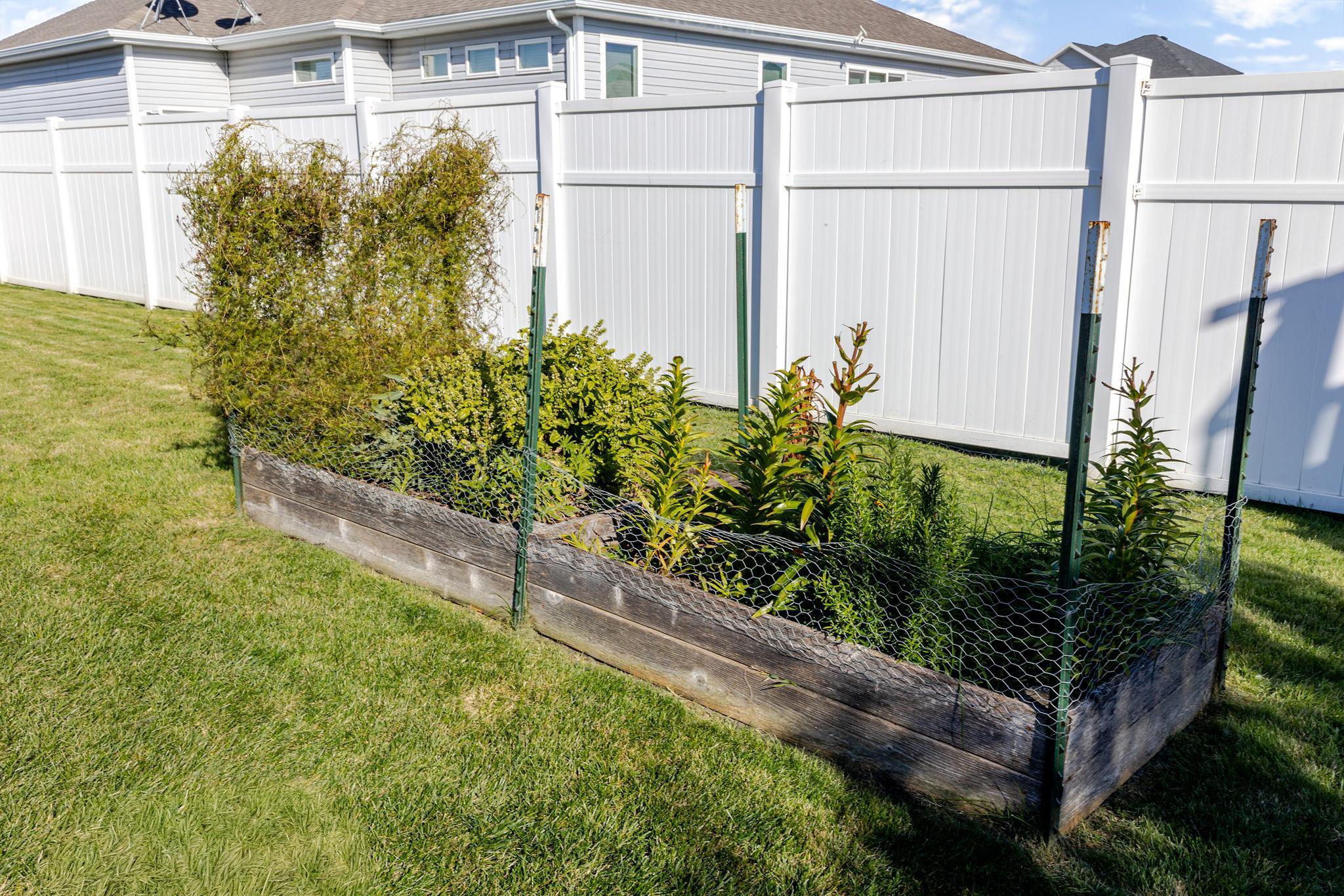 main property photo 51