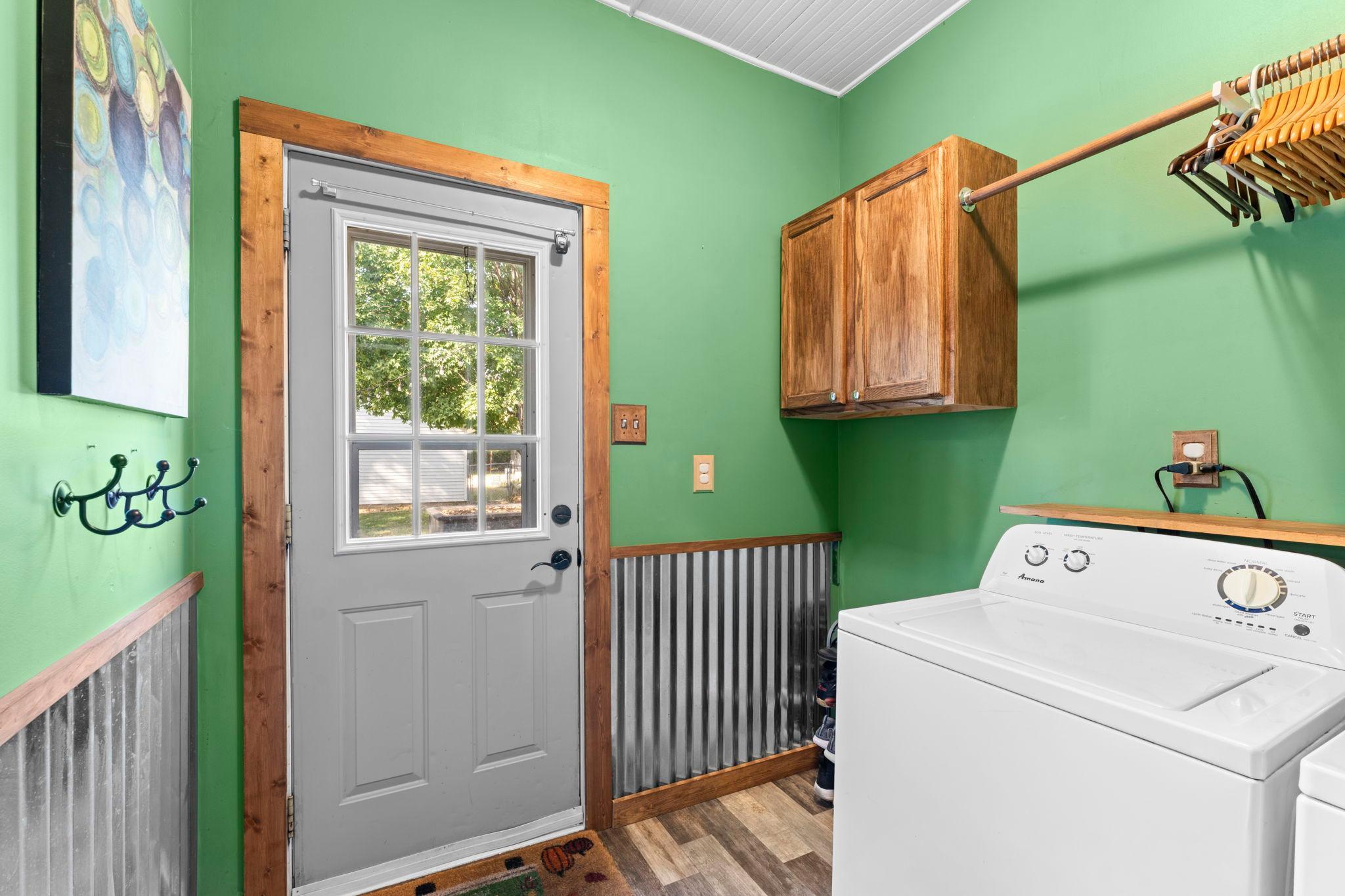 main property photo 16