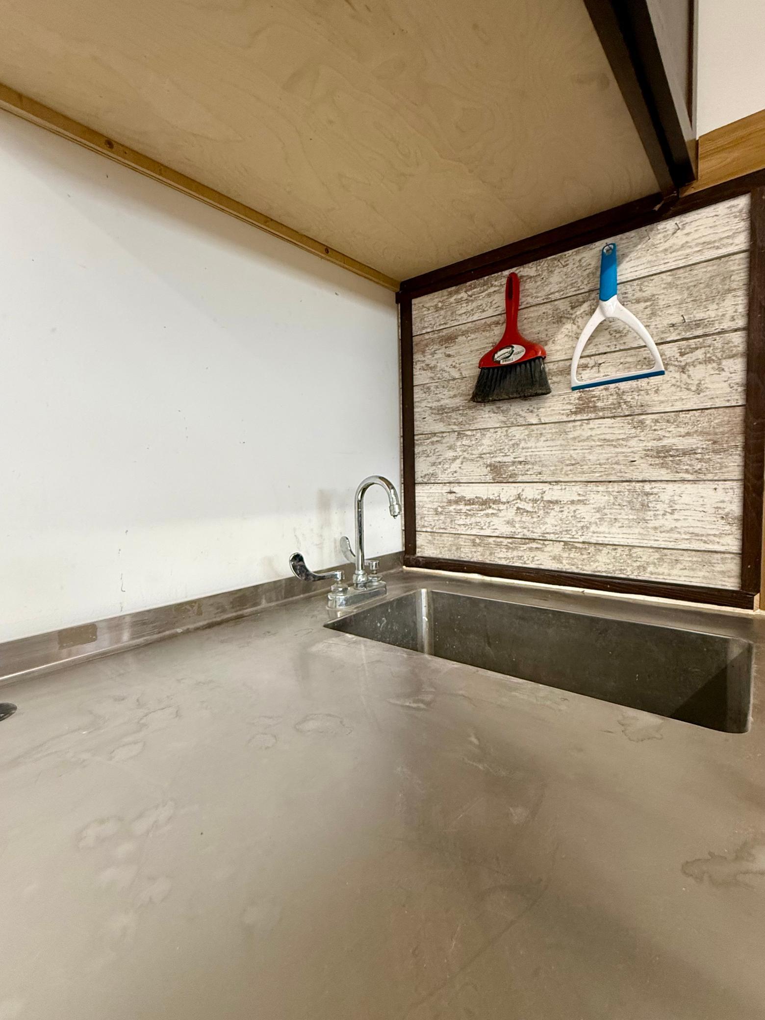 main property photo 57