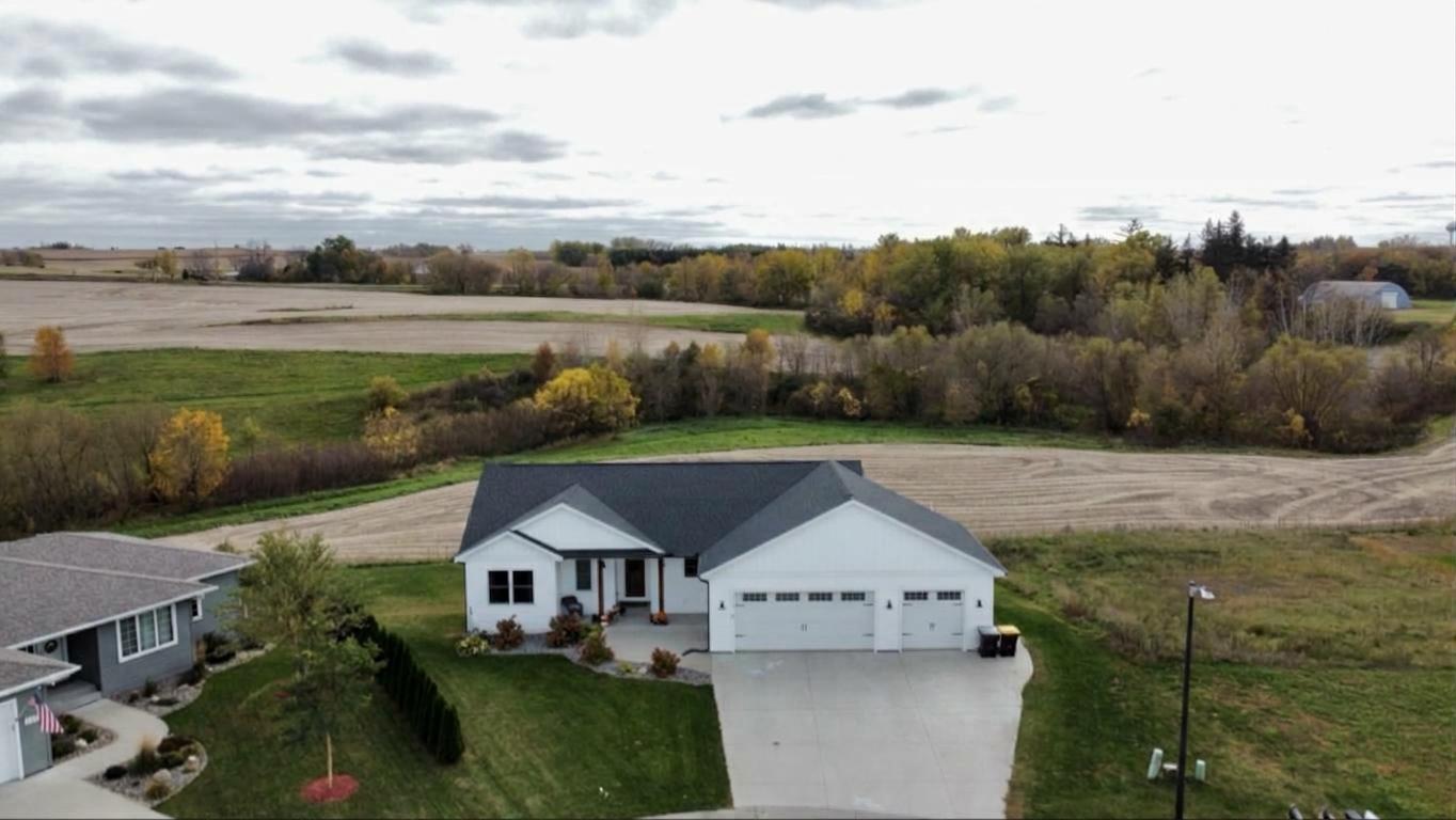 main property photo 60