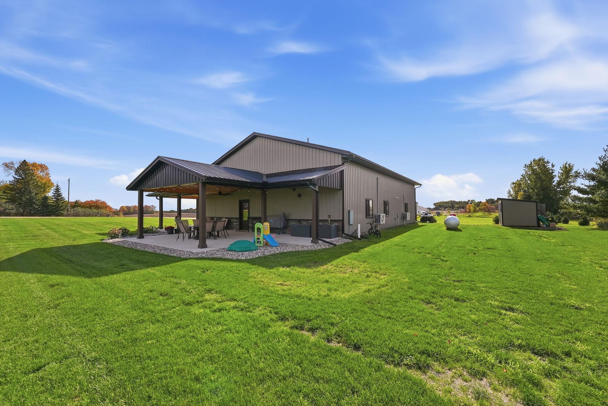 main property photo 47