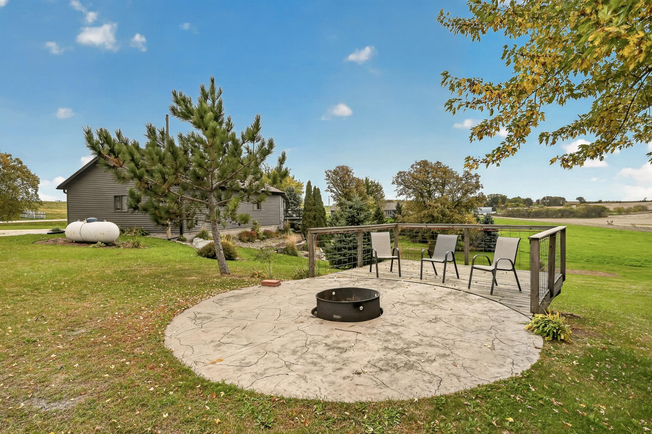 main property photo 33
