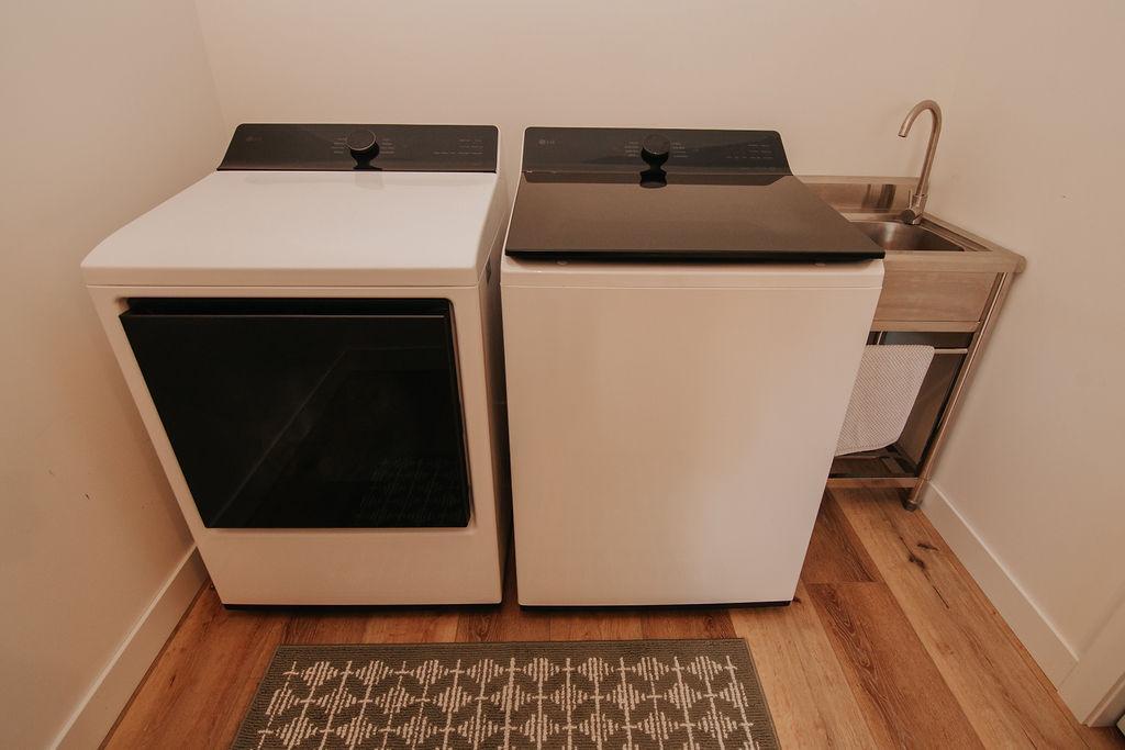 main property photo 70
