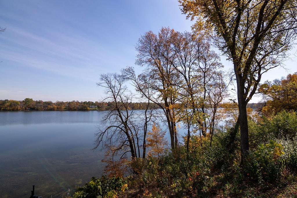 main property photo 78