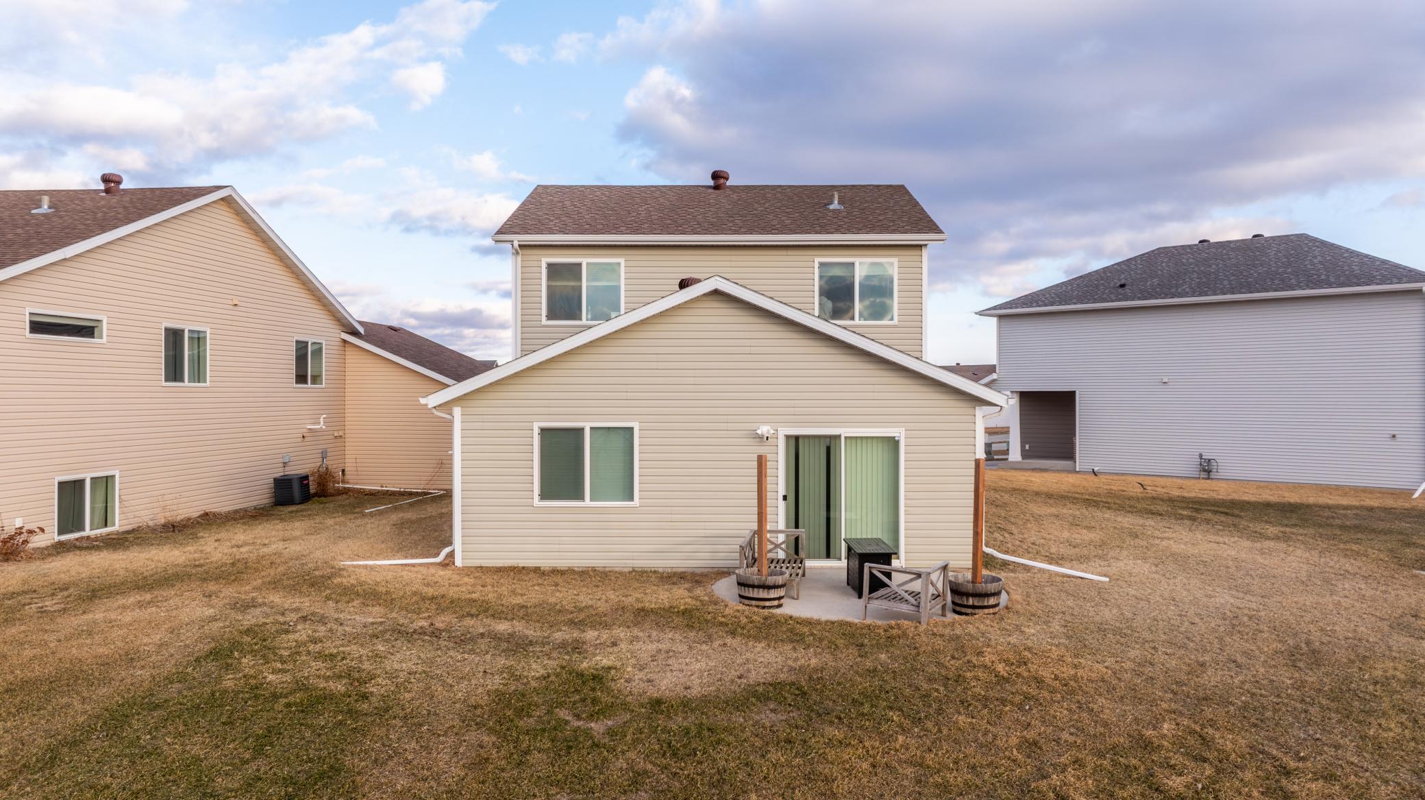 main property photo 15