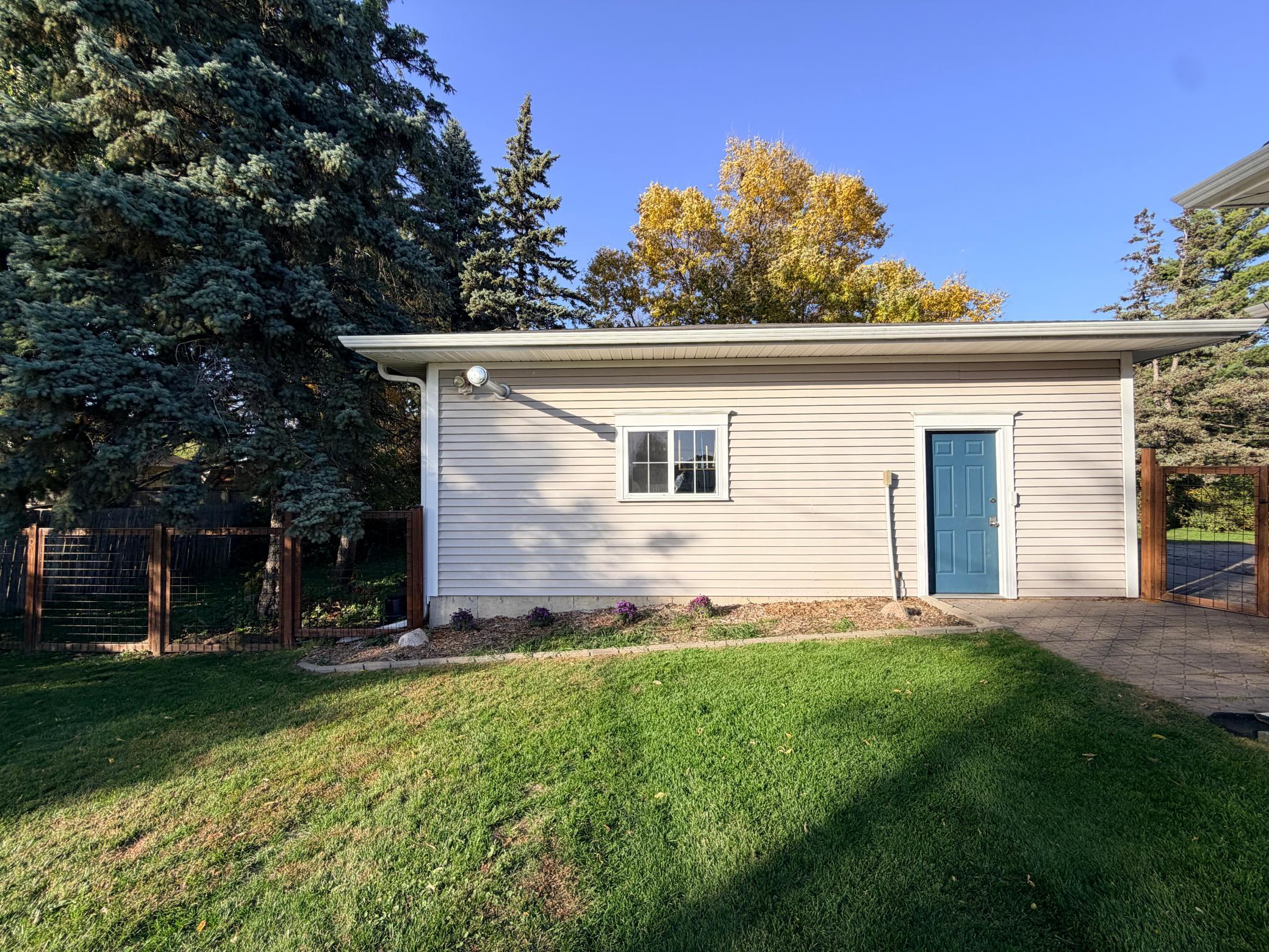 main property photo 60