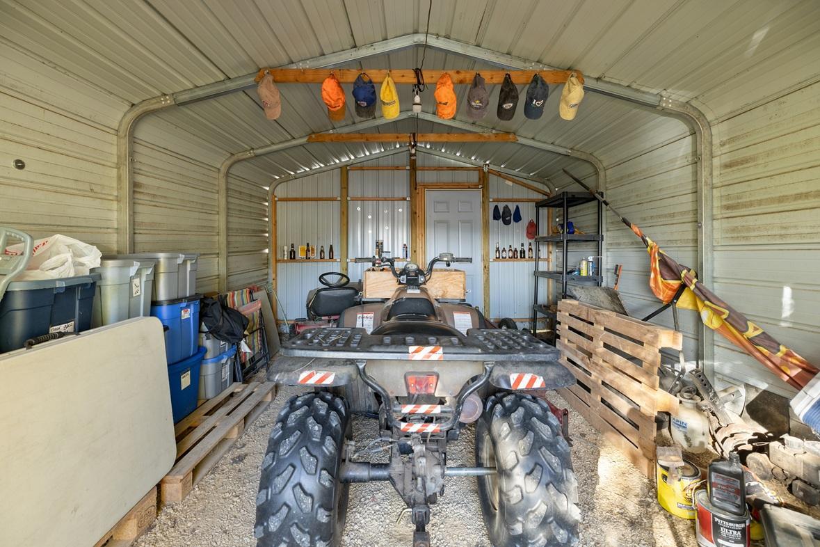 main property photo 23