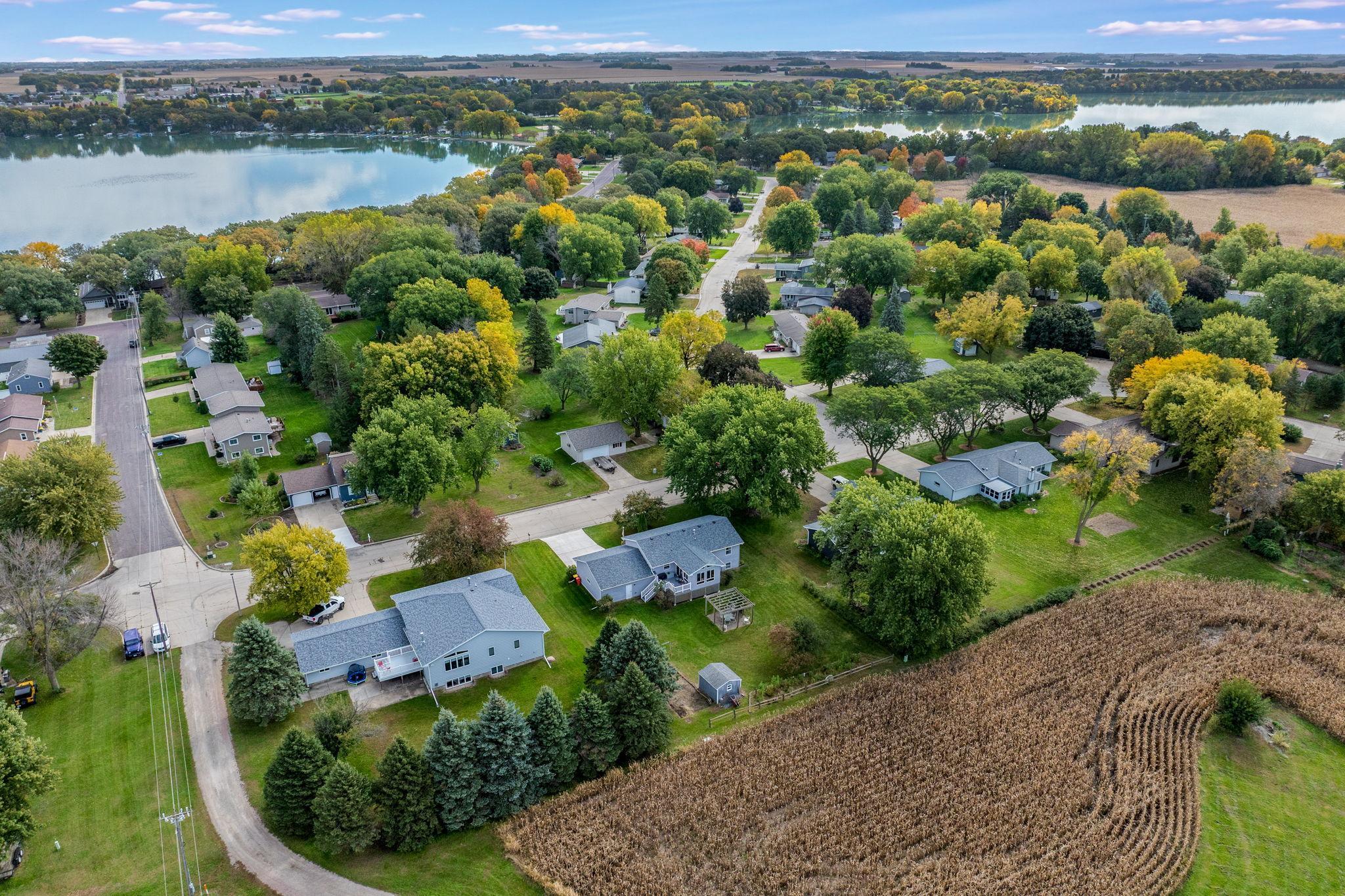 main property photo 17