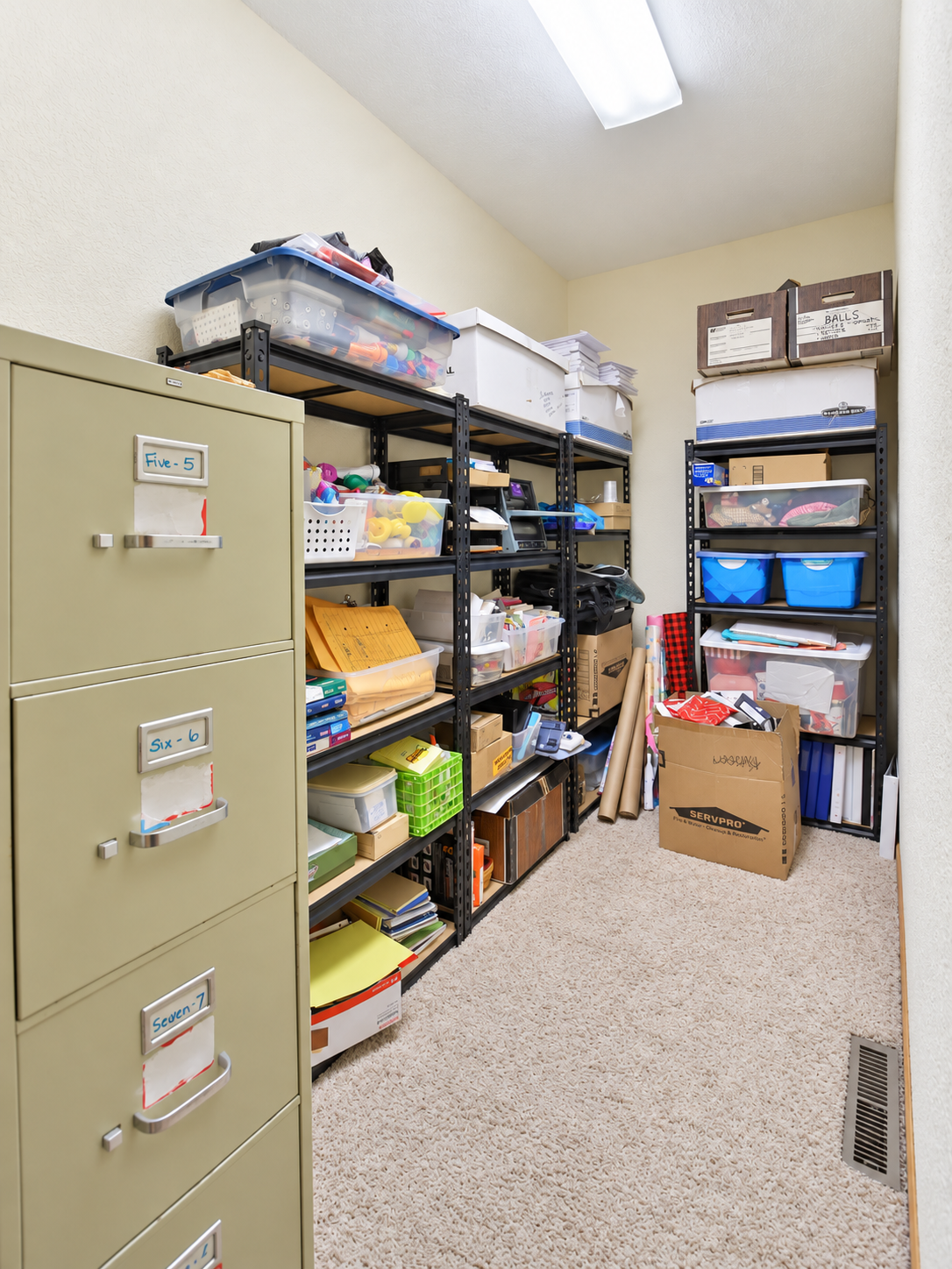 main property photo 24