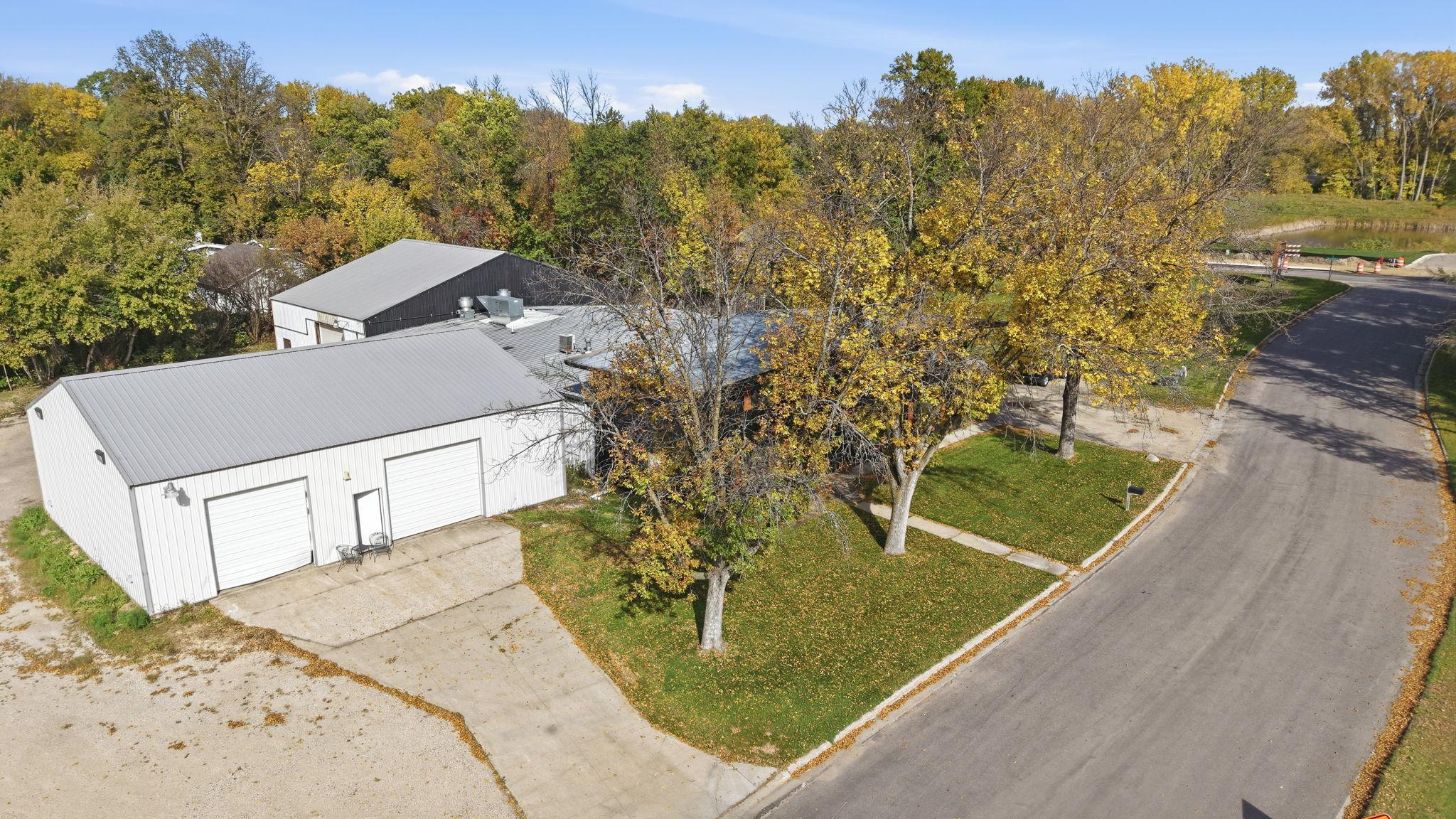 main property photo 17