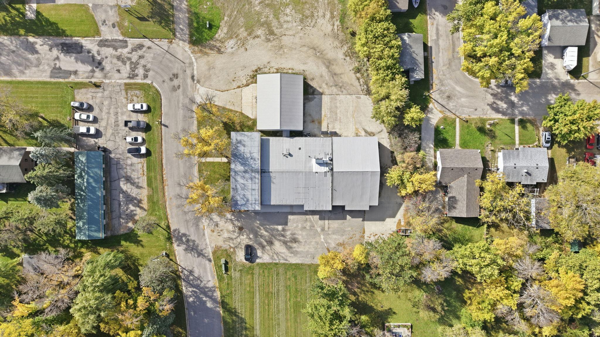 main property photo 18