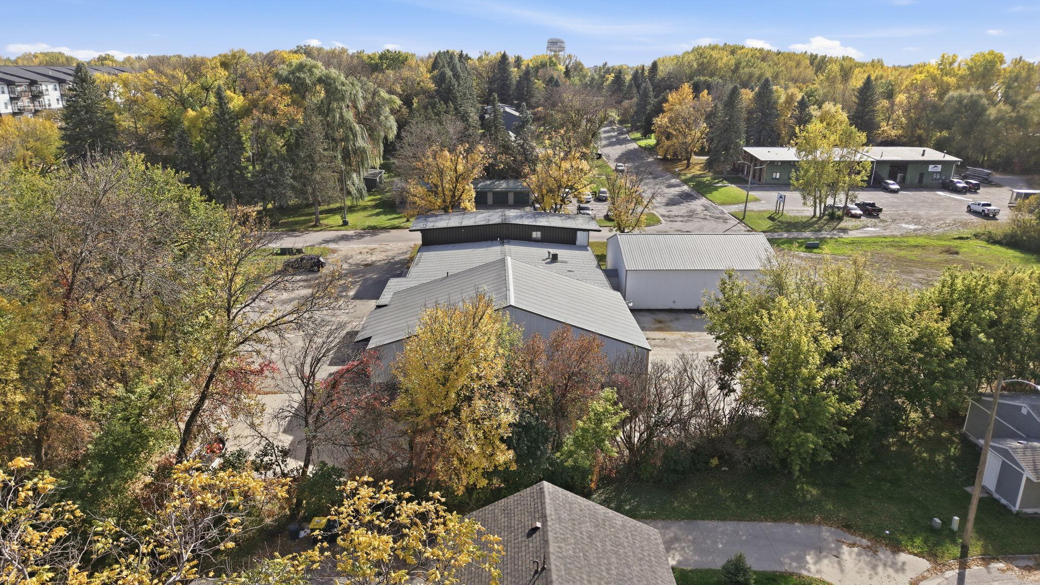 main property photo 20
