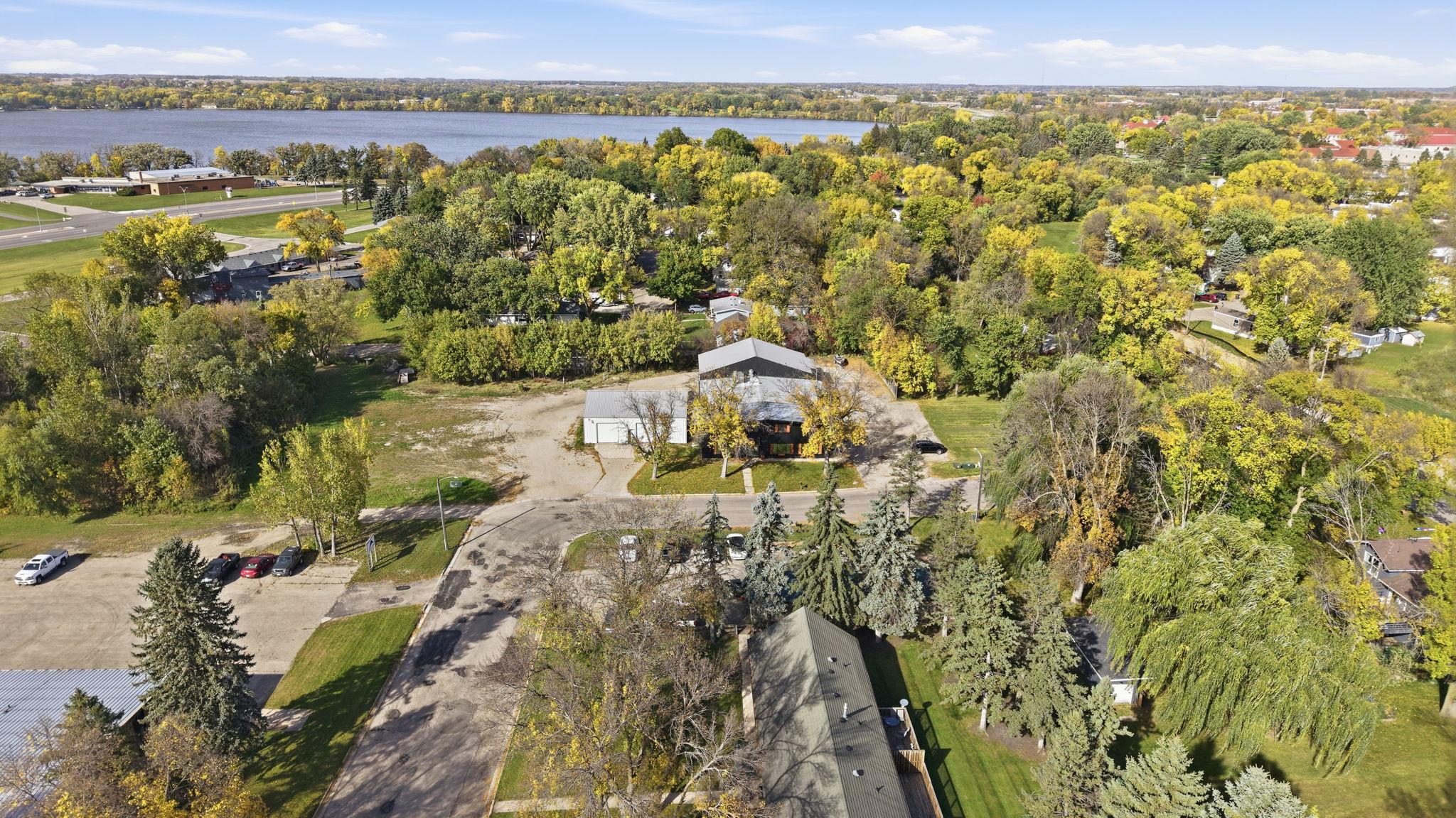 main property photo 22