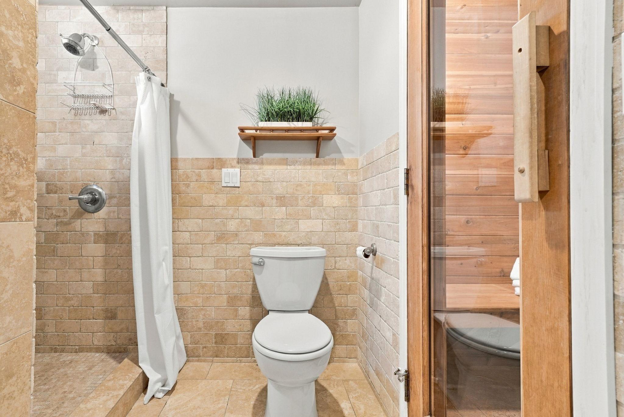 main property photo 74