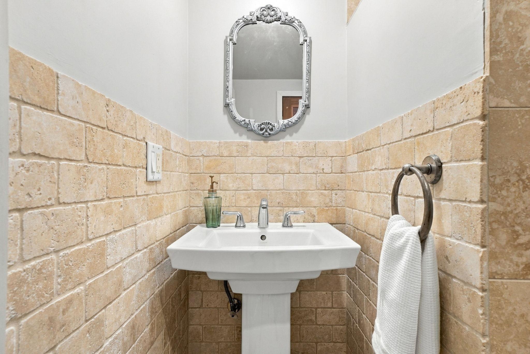 main property photo 75