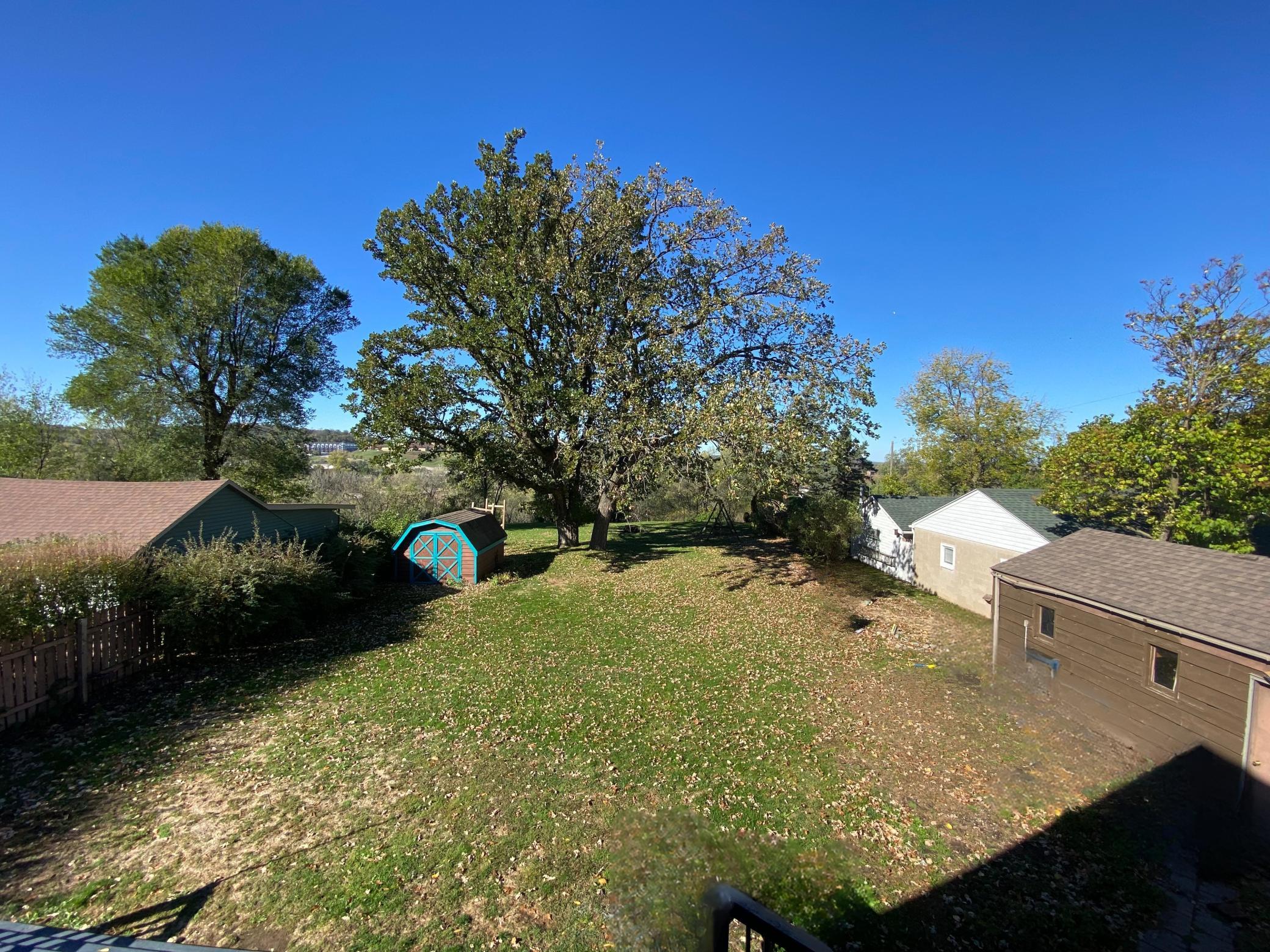 main property photo 13