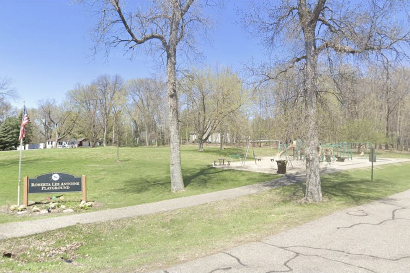 main property photo 6