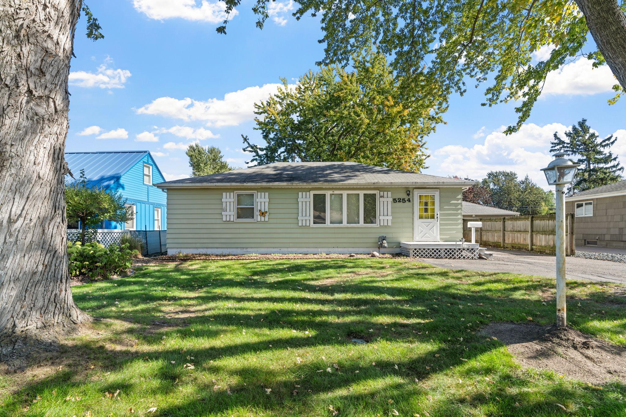 main property photo 1
