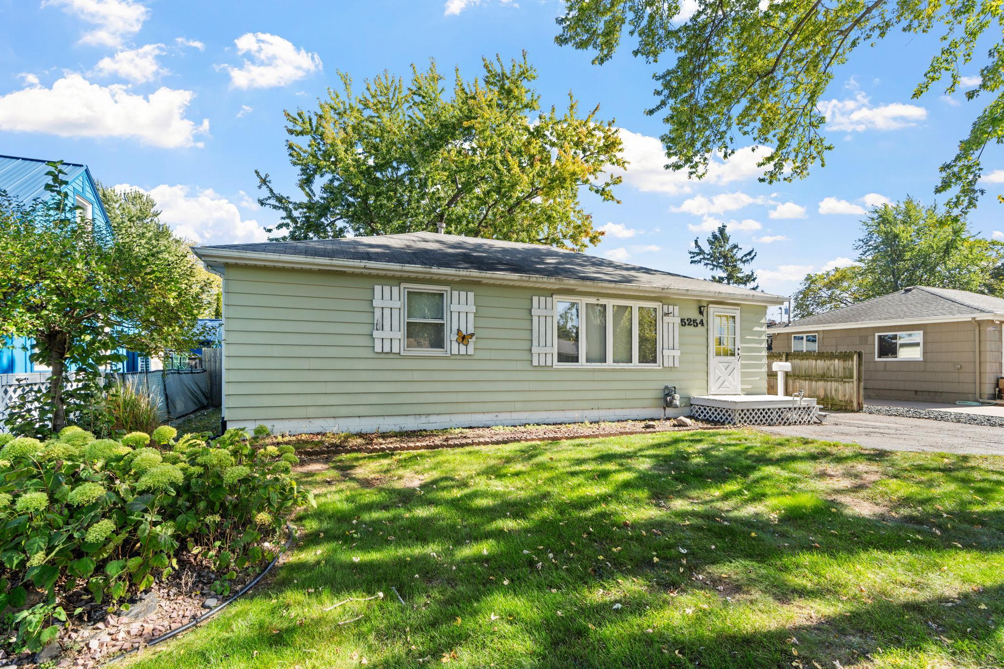 main property photo 35
